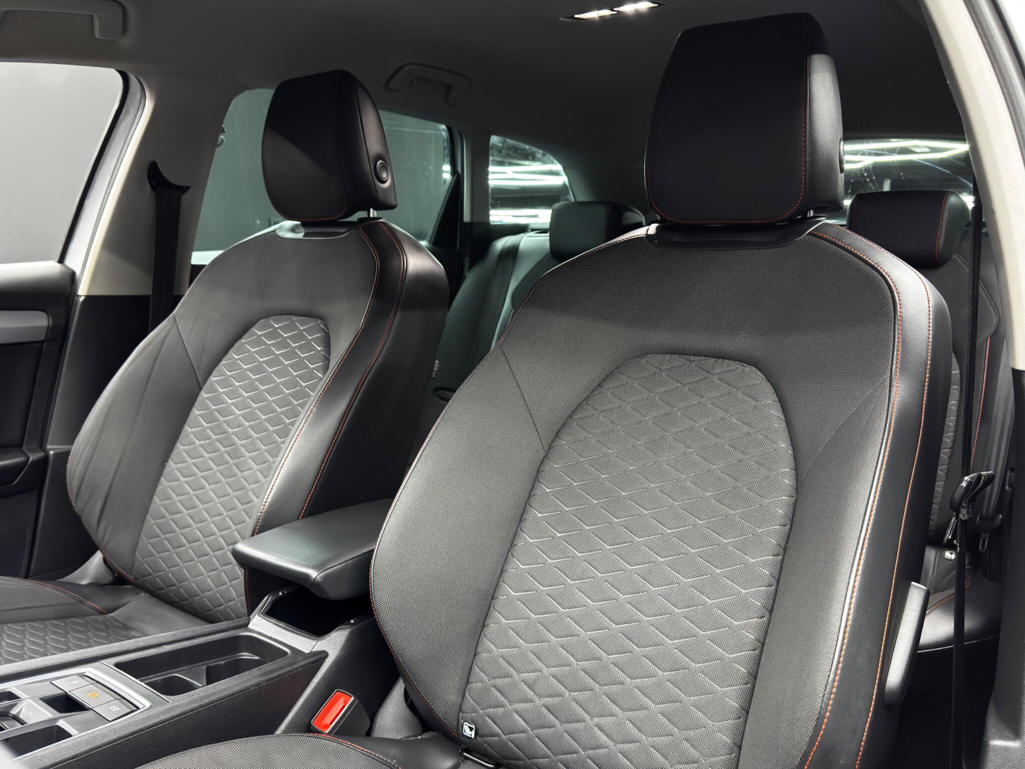Seat Leon view 13