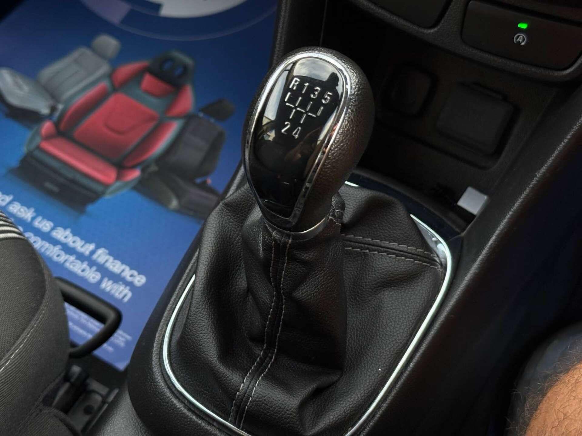 Vauxhall Mokka view 57
