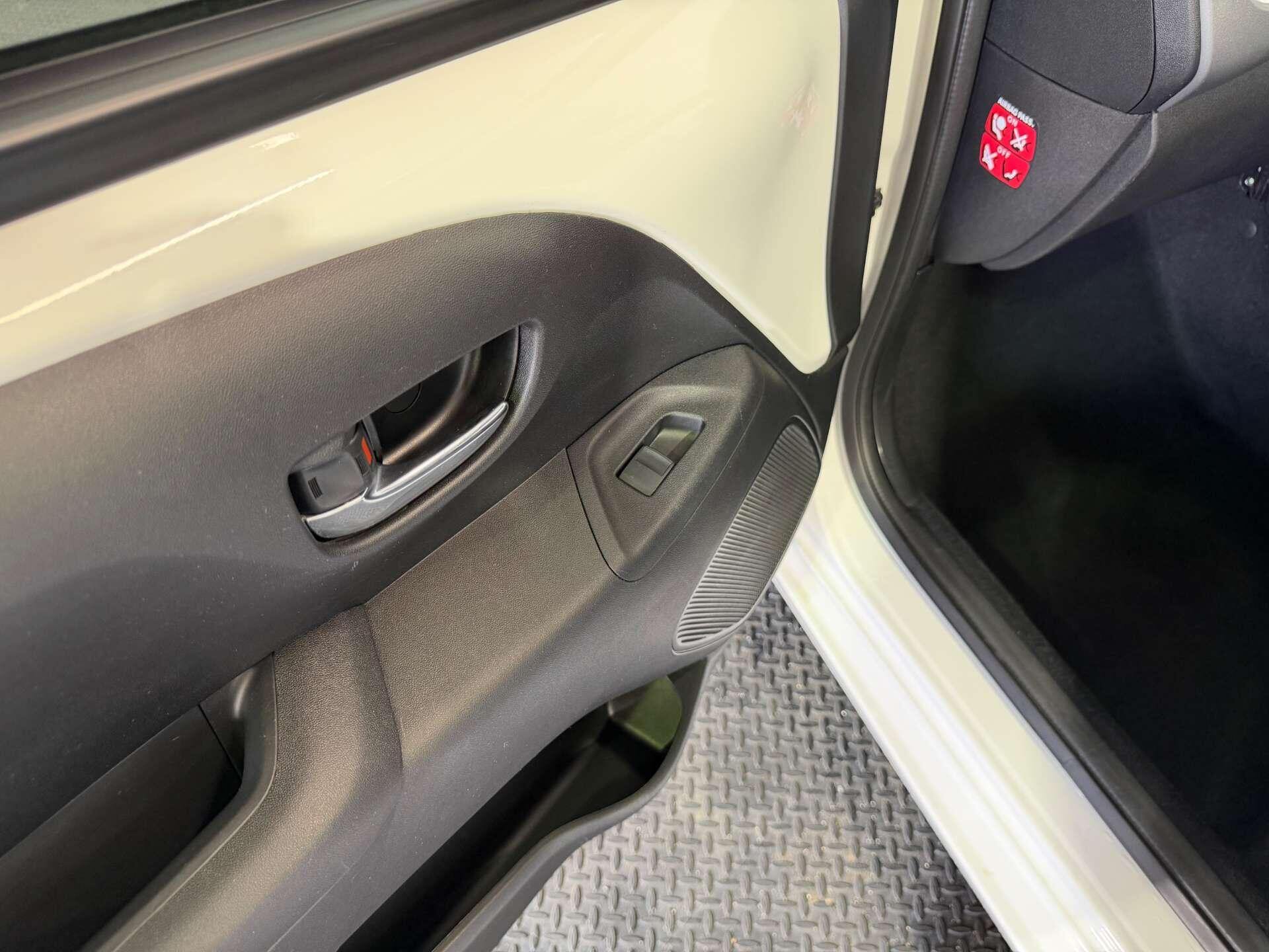 Toyota Aygo view 50