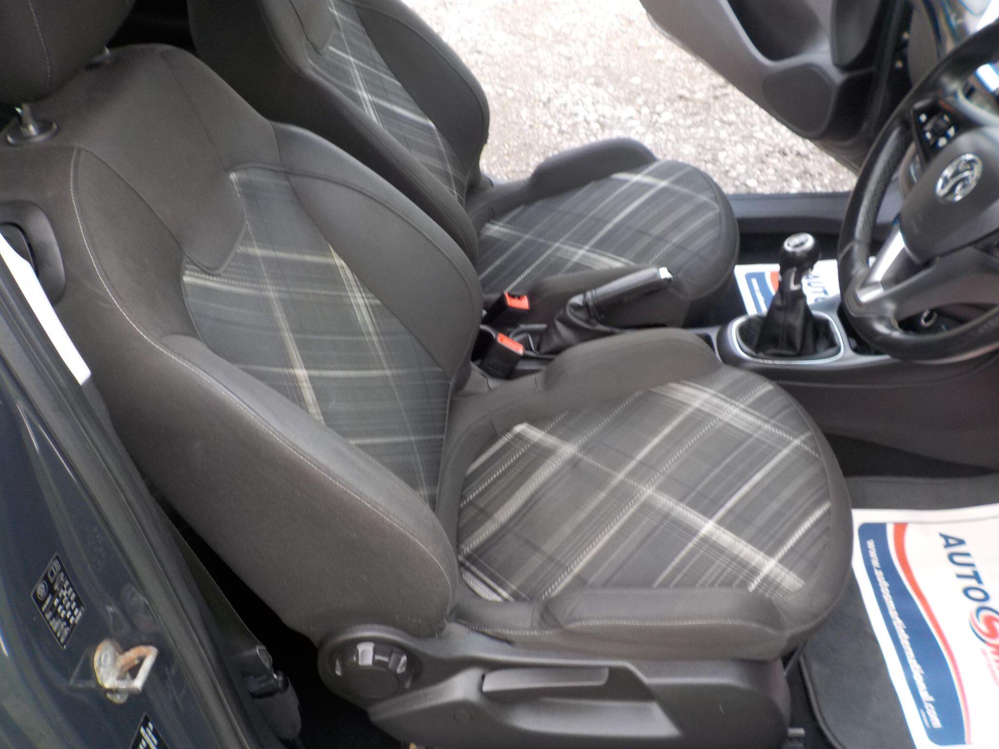 Vauxhall Corsa 1.4i ecoFLEX Limited Edition Euro 6 3dr