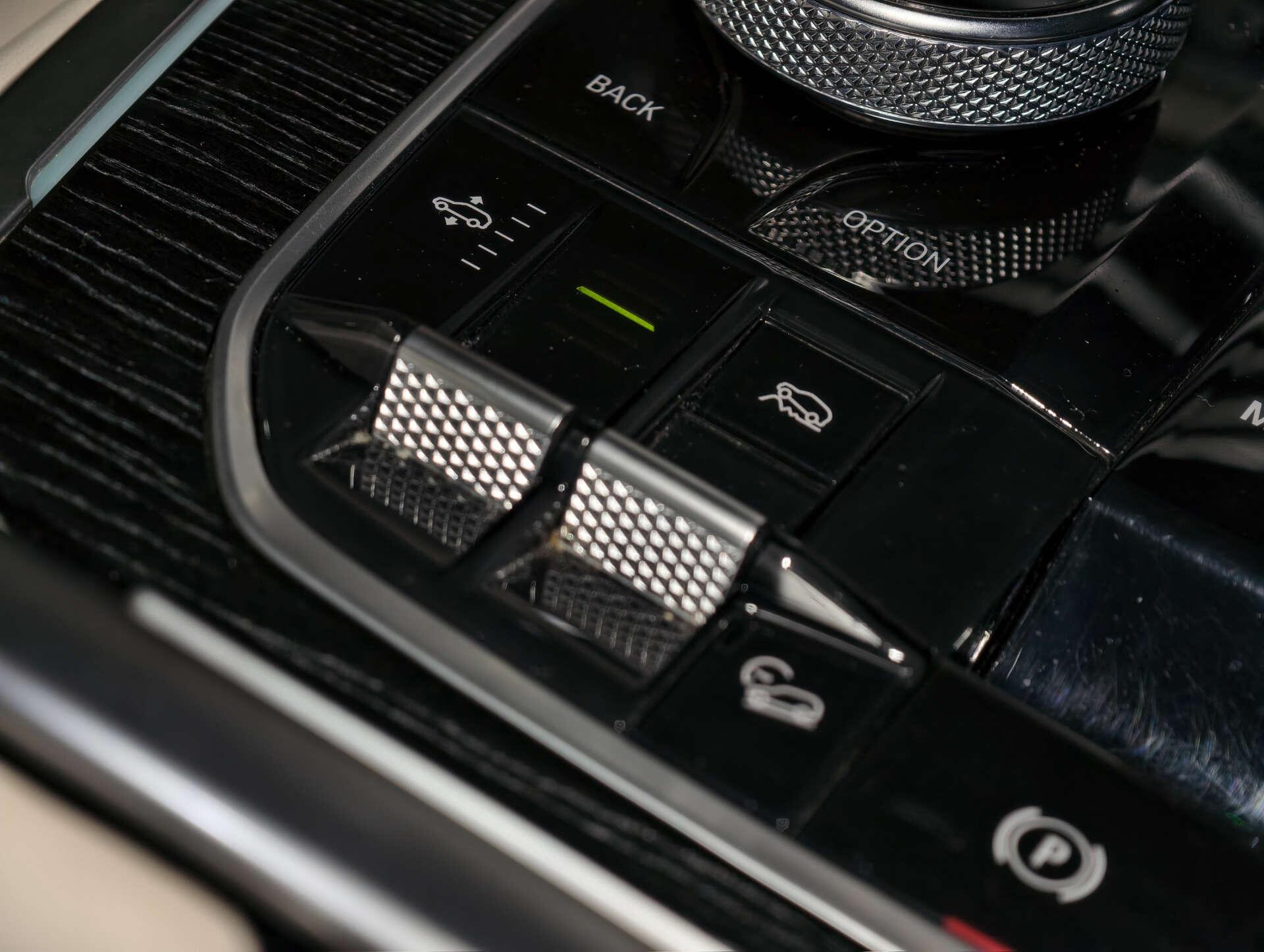 BMW X7 view 55