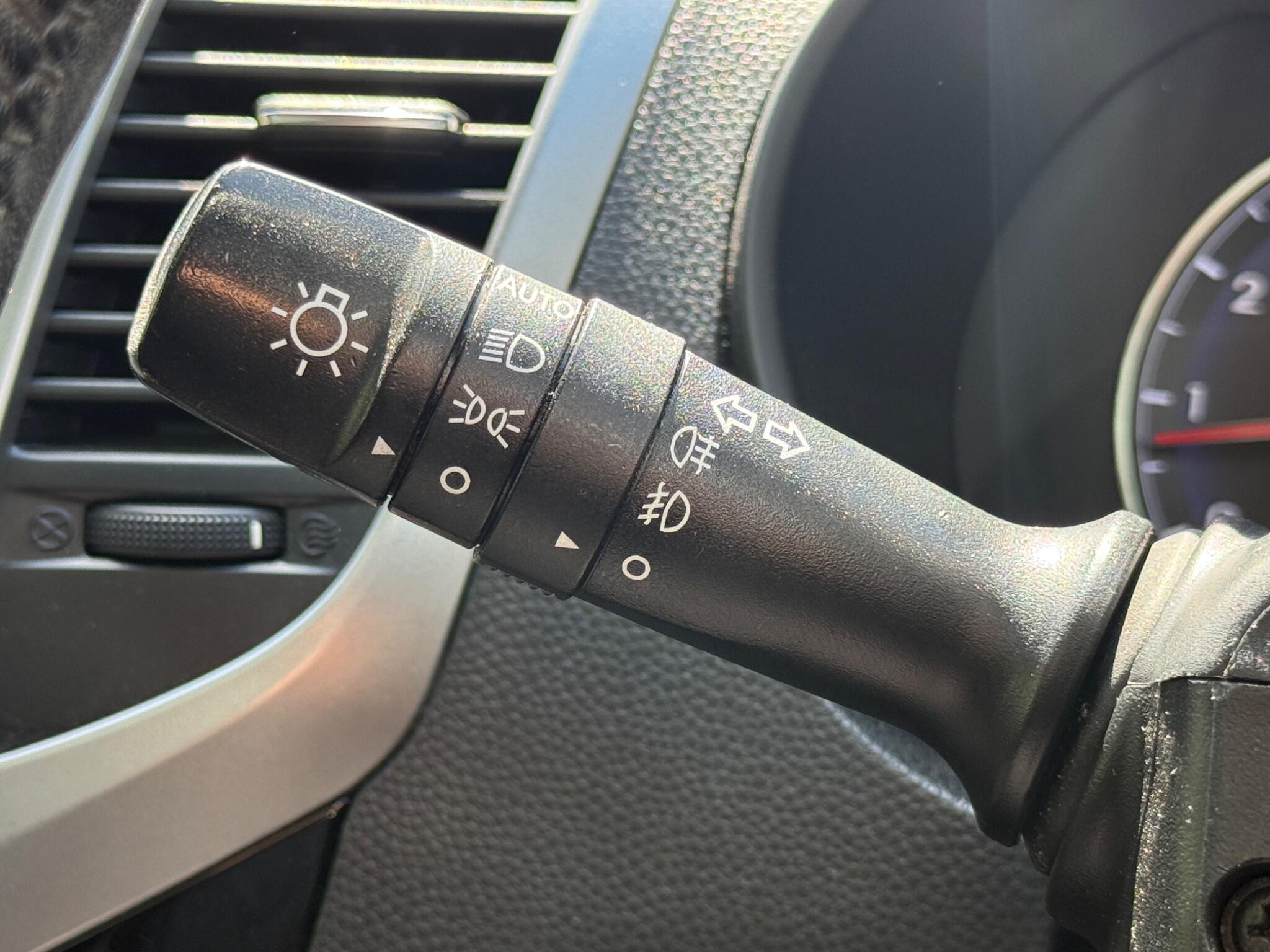 Hyundai ix20 - Image 72