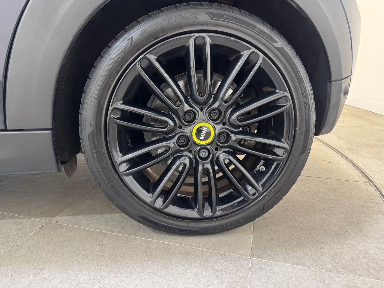 Mini Electric Hatch view 46