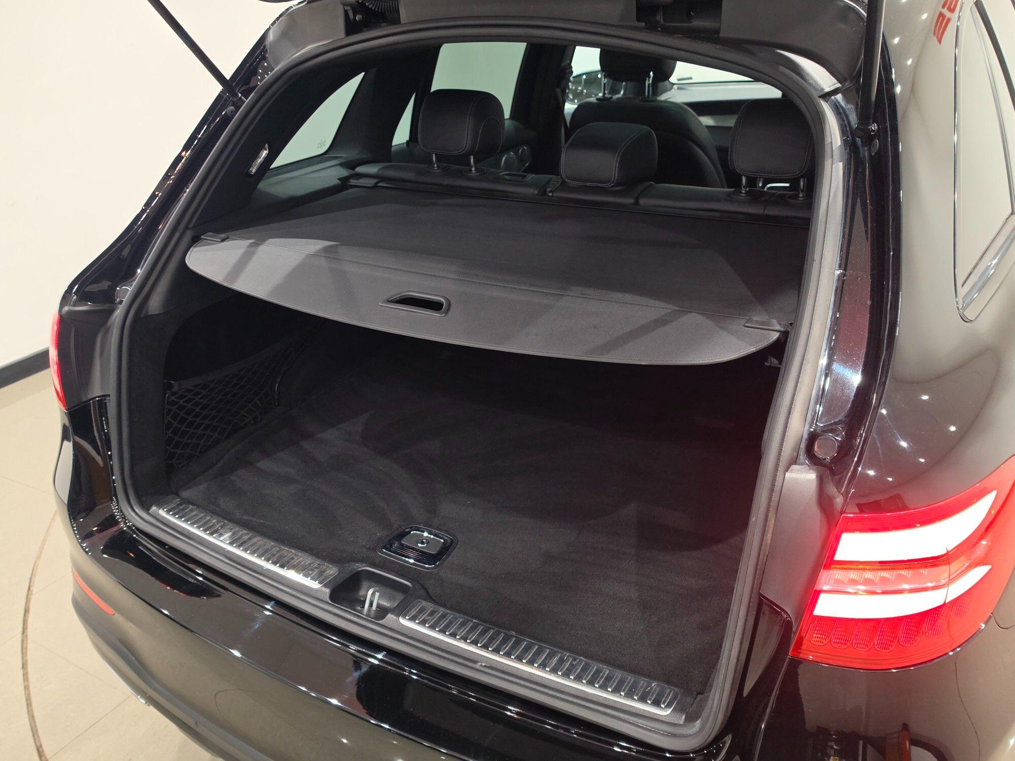 Mercedes-Benz GLC view 52