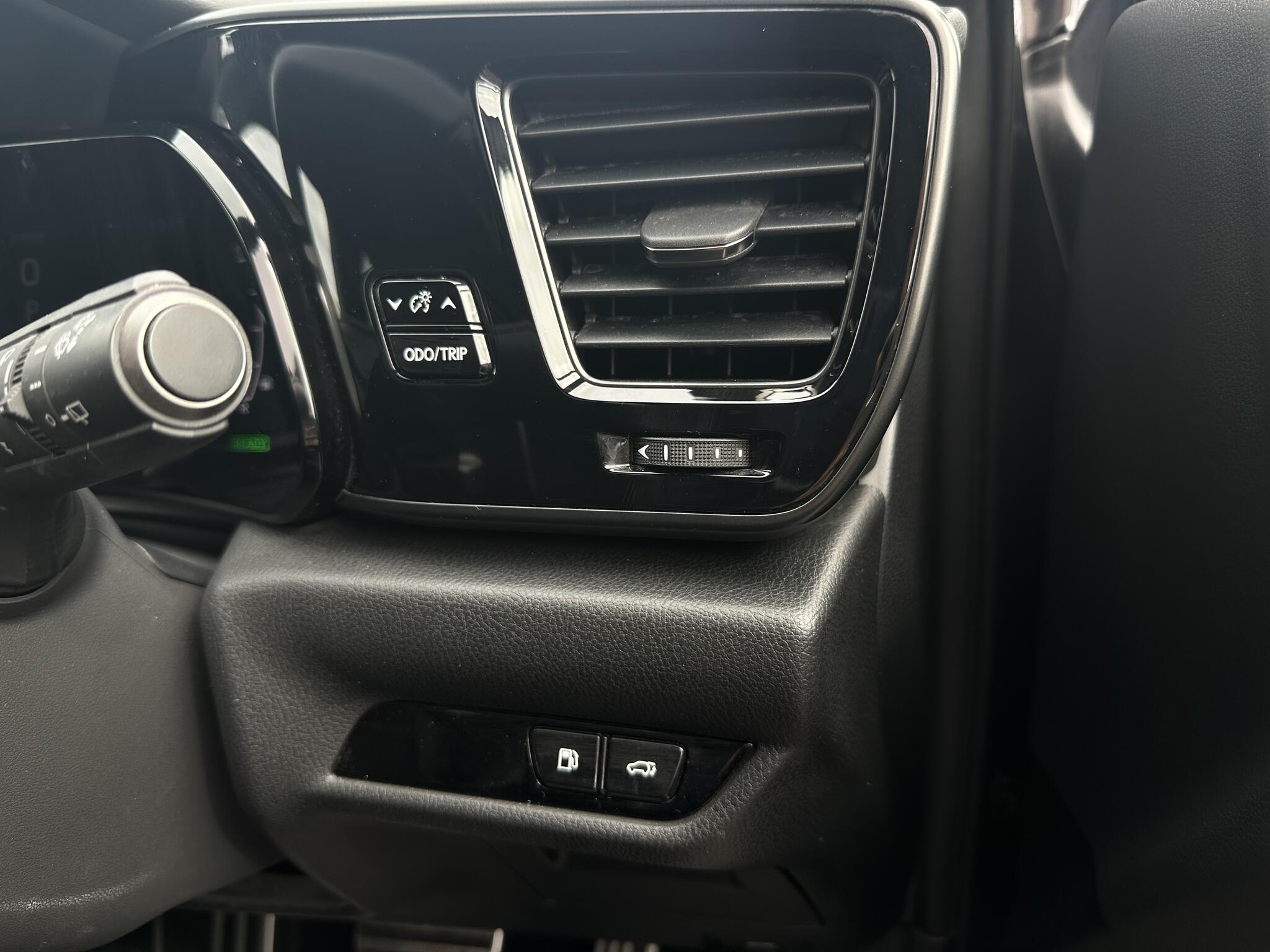 Lexus NX view 11