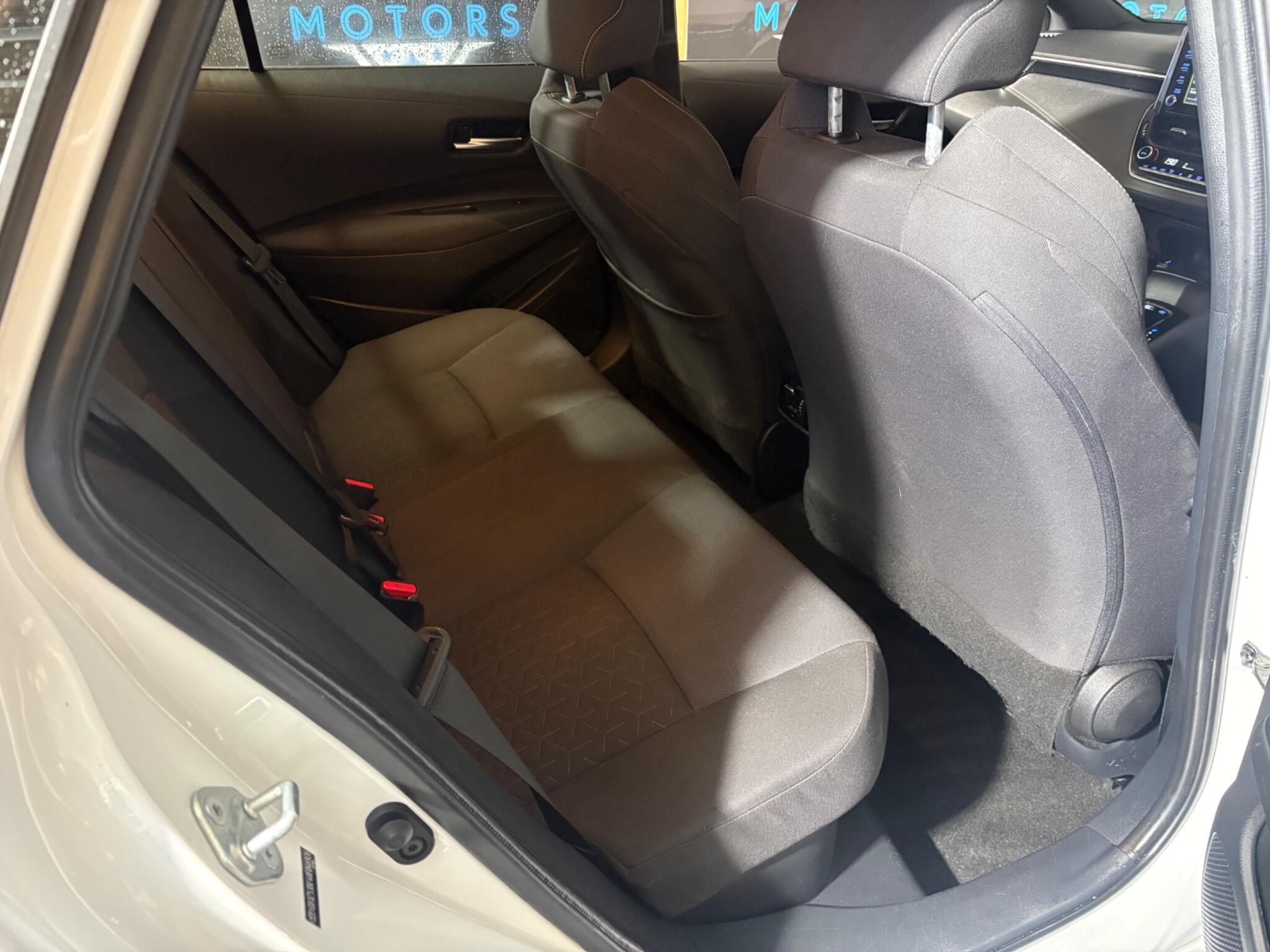 Toyota Corolla view 17