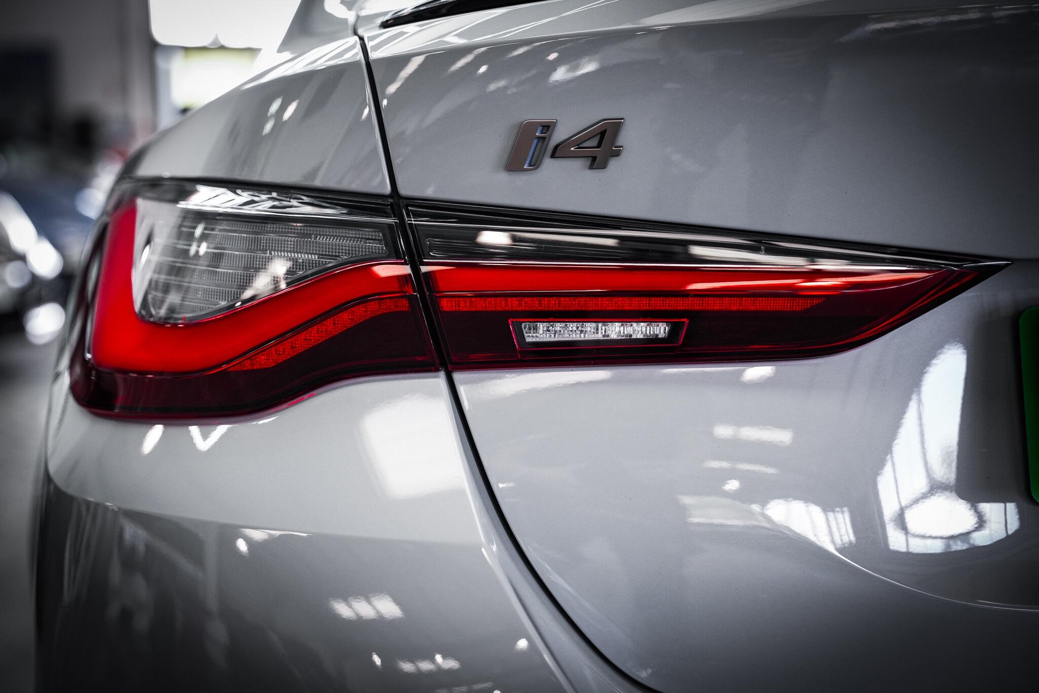 BMW I4 view 37