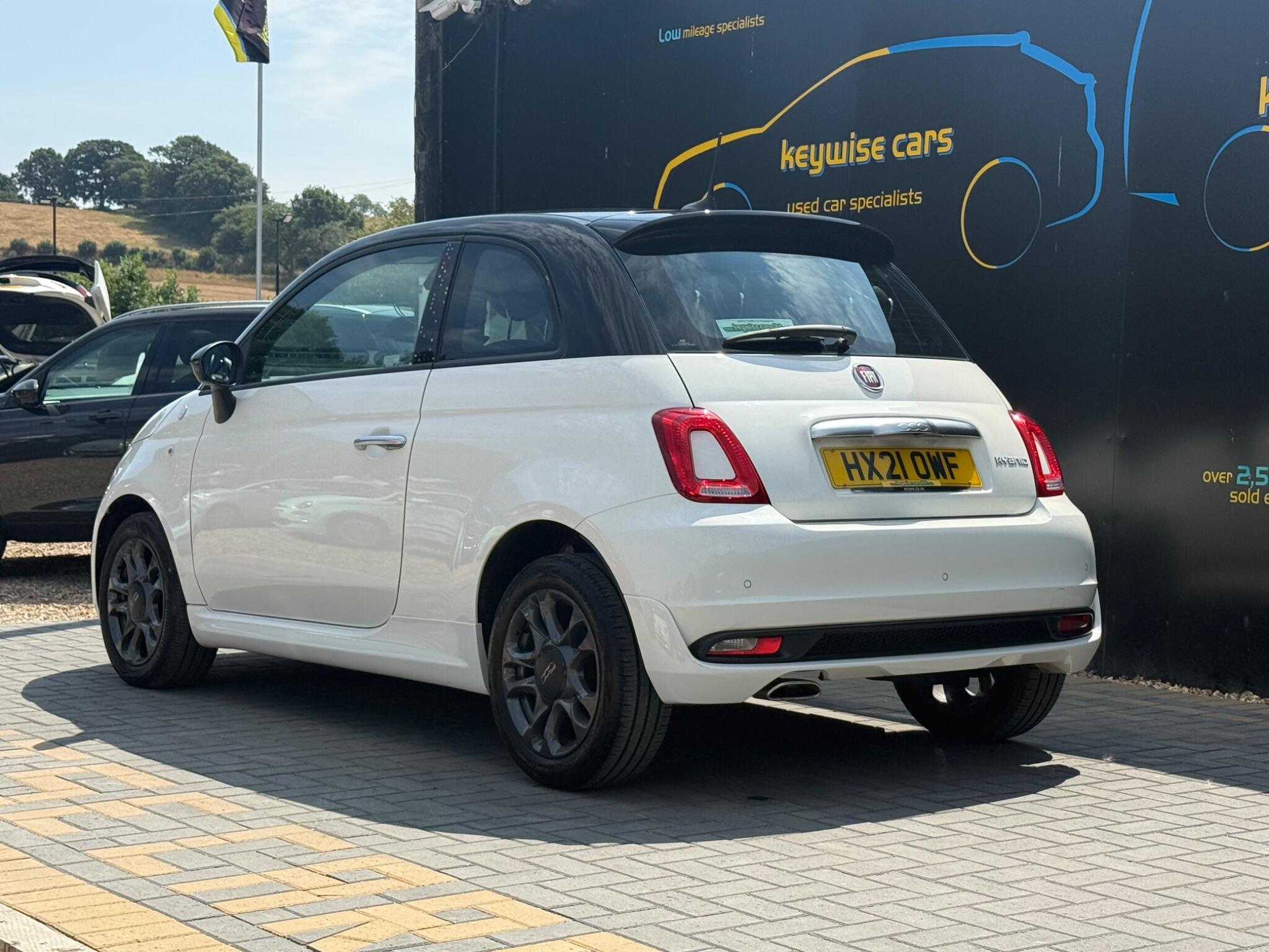Fiat 500 view 3
