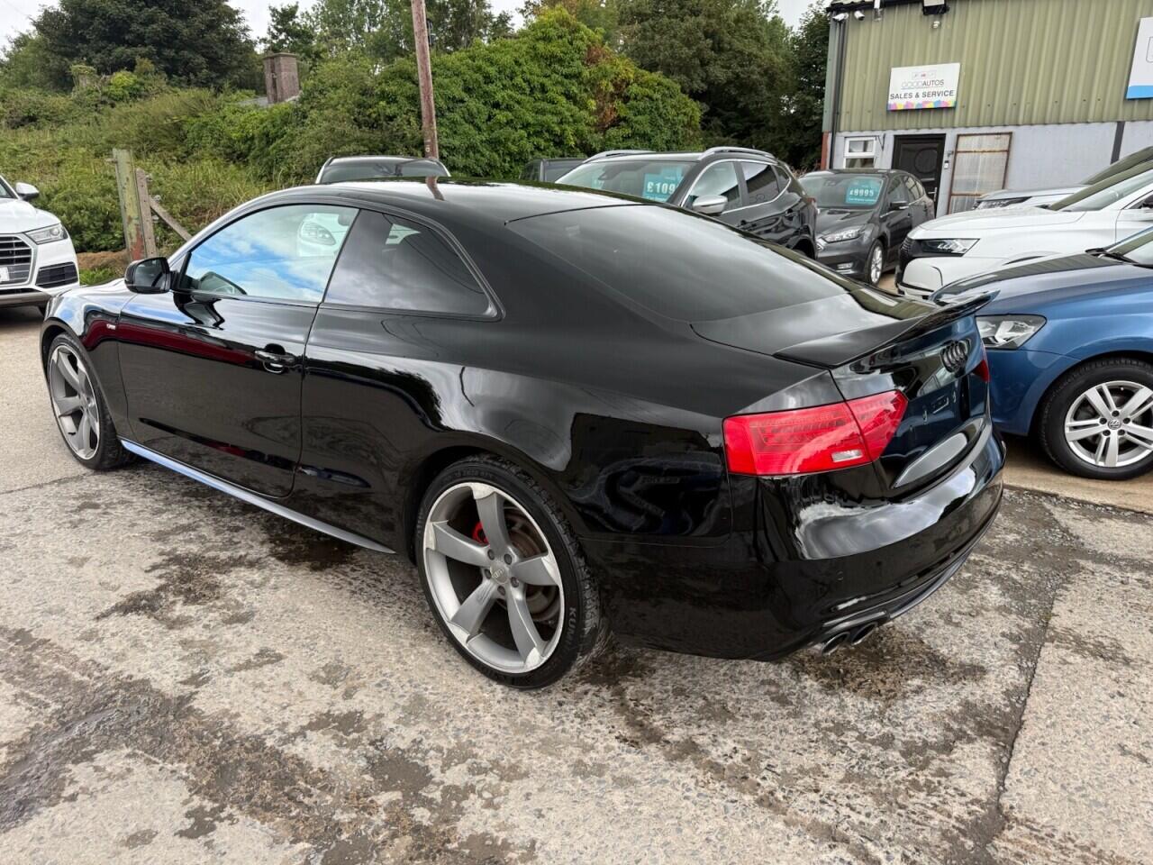 Audi A5 view 3