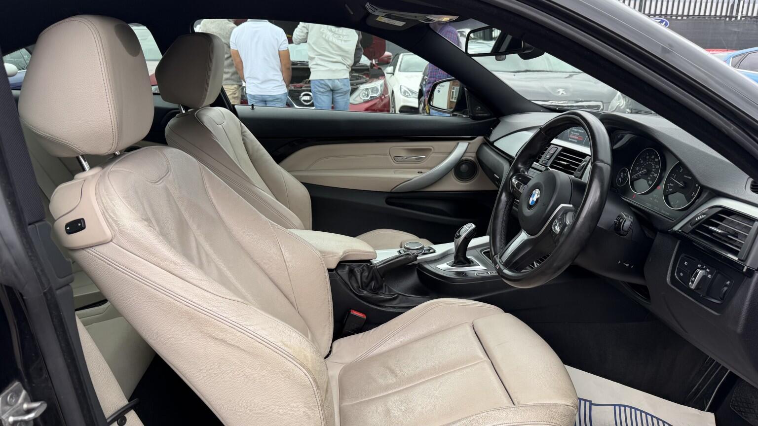 BMW 4 Series view 21