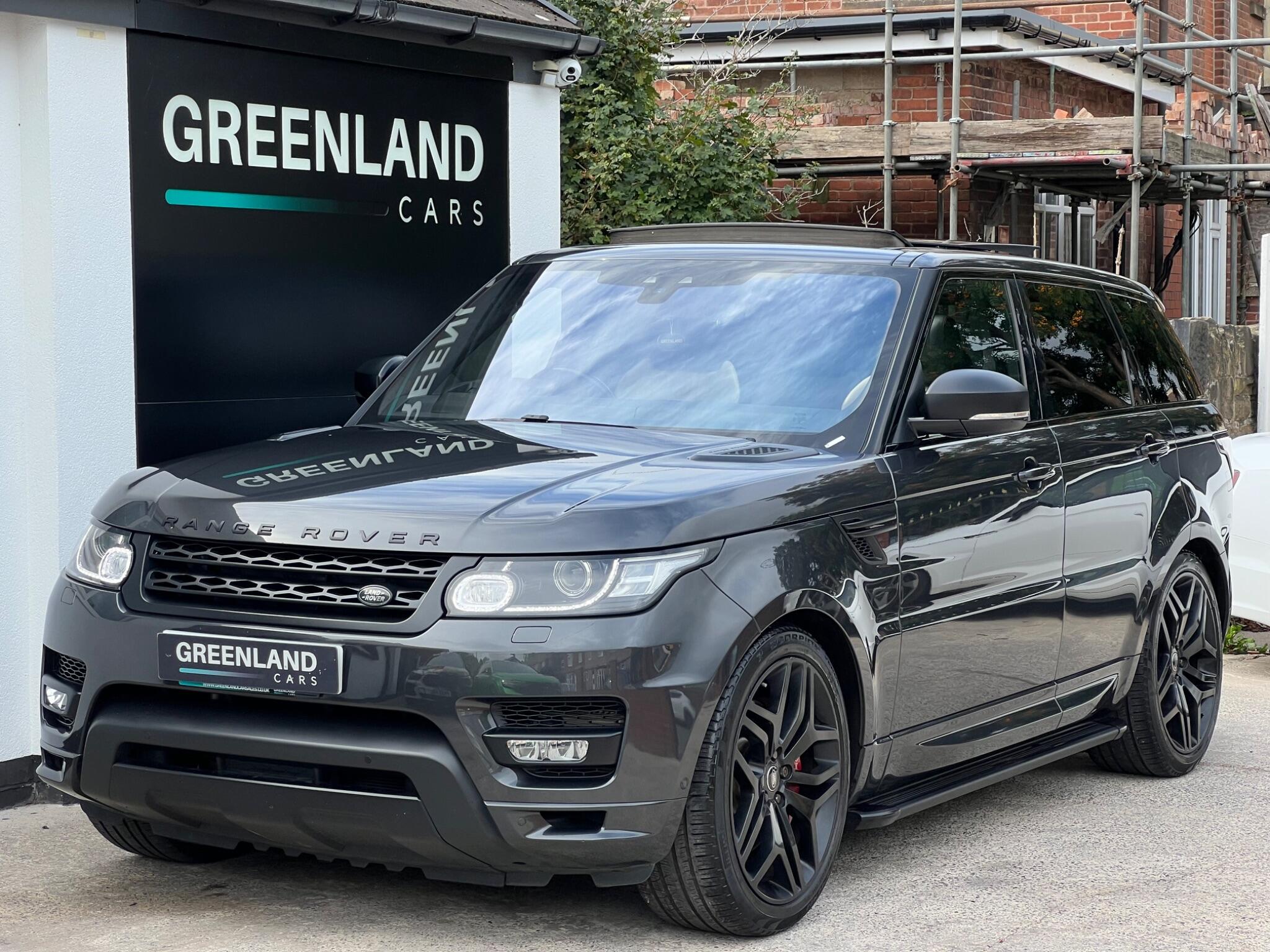Land Rover Range Rover Sport view 4