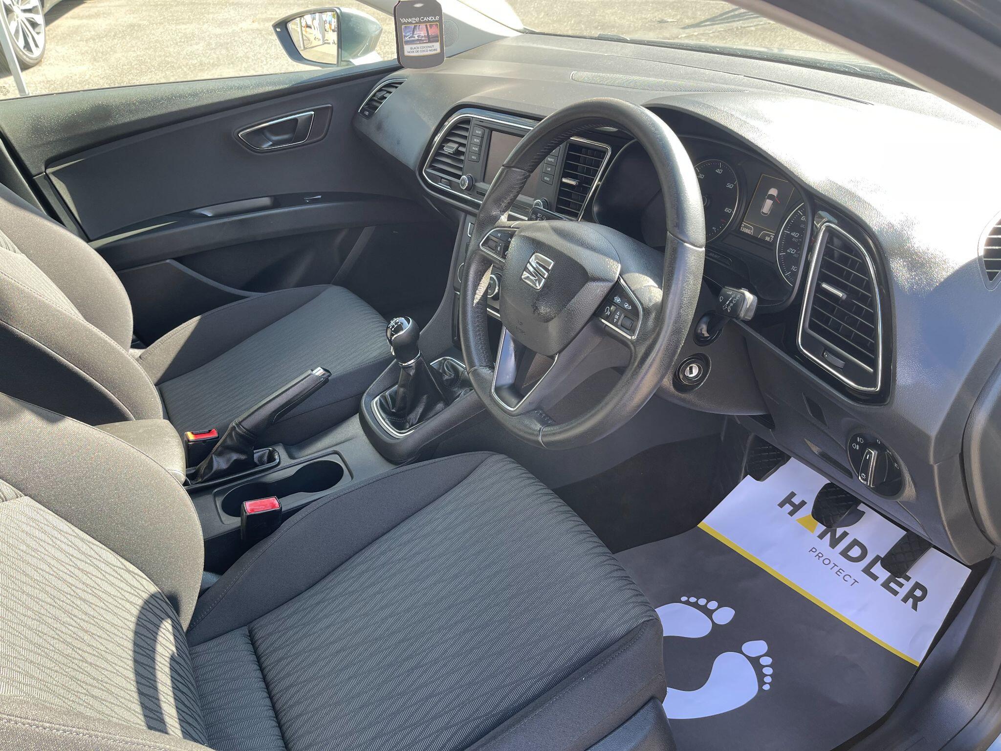 SEAT Leon view 22