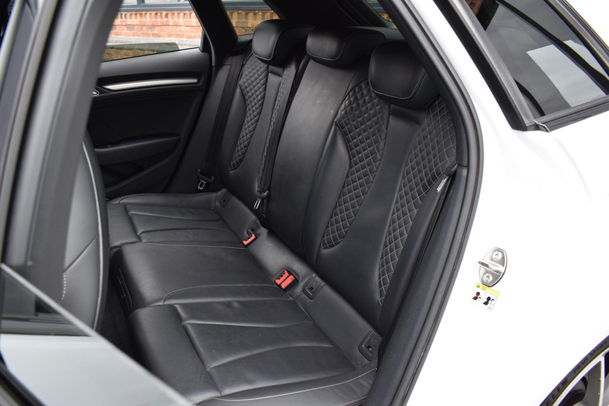 Audi S3 view 27
