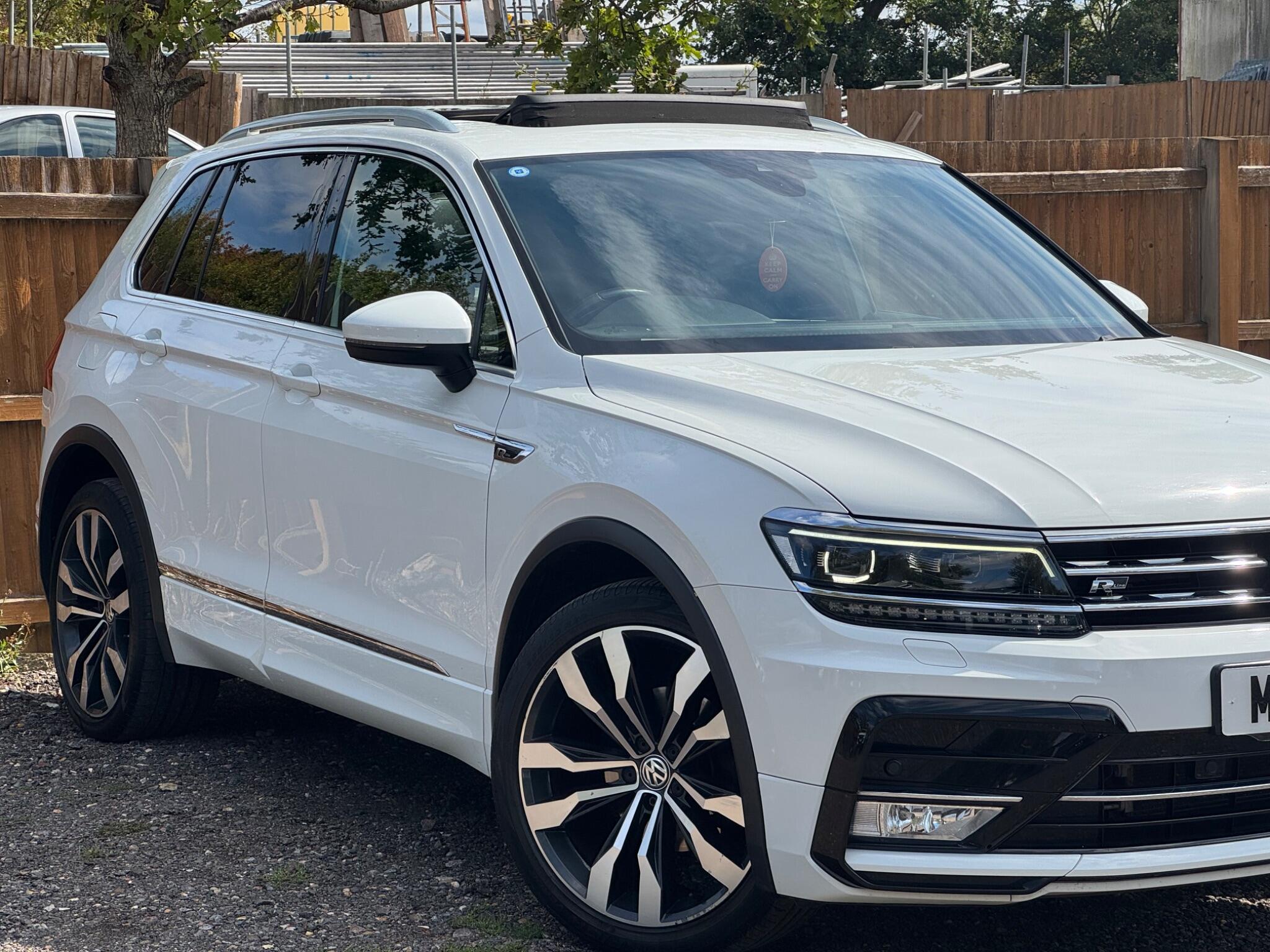 Volkswagen Tiguan view 9