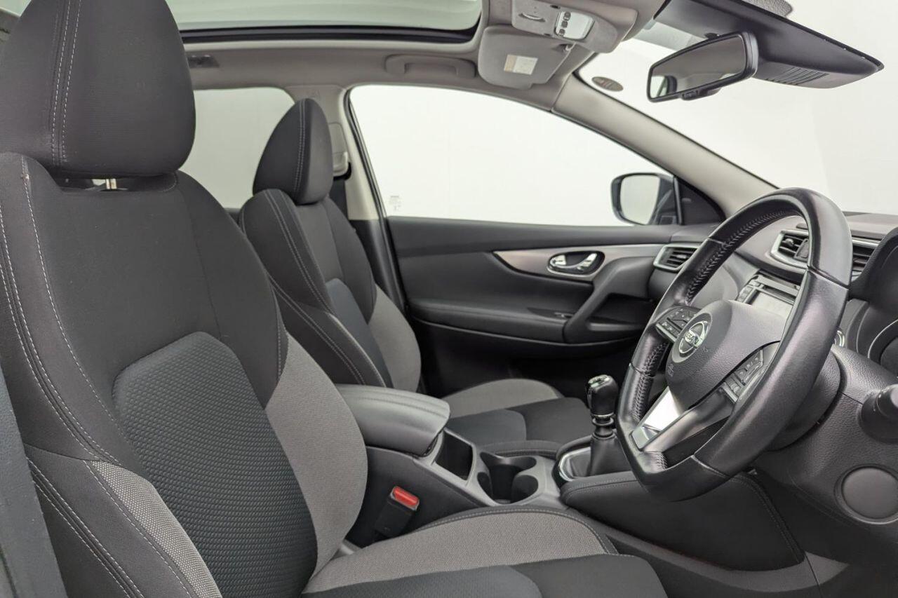 Nissan Qashqai view 3