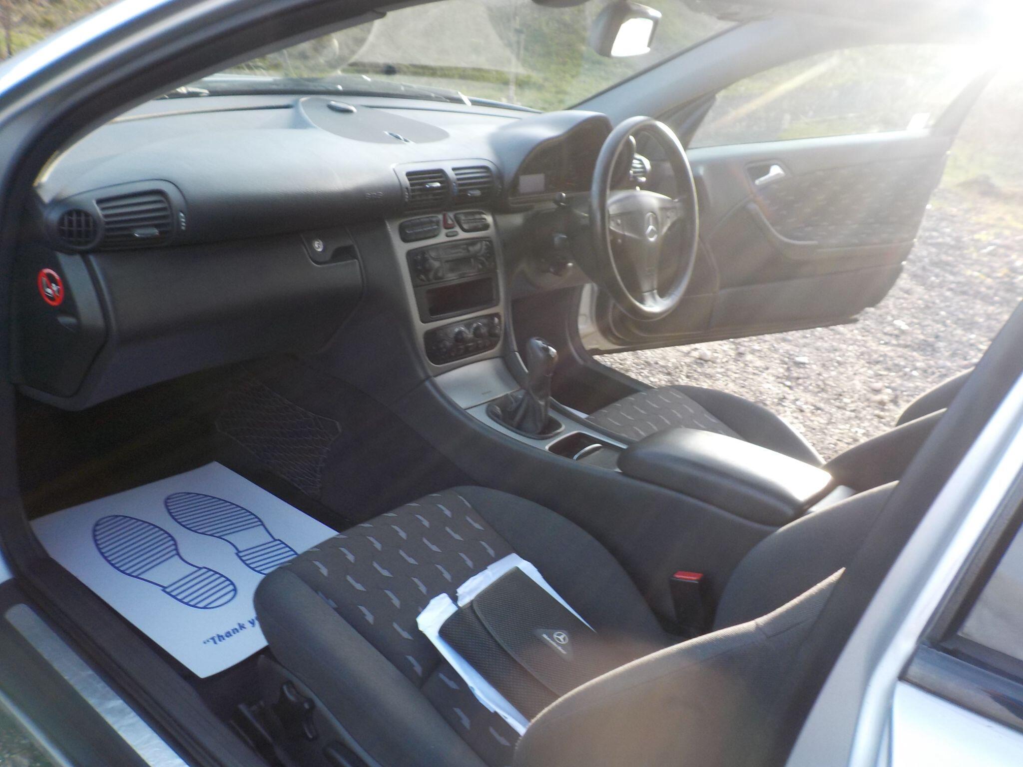 Mercedes-Benz C Class 2.0 C180 Sport 2dr