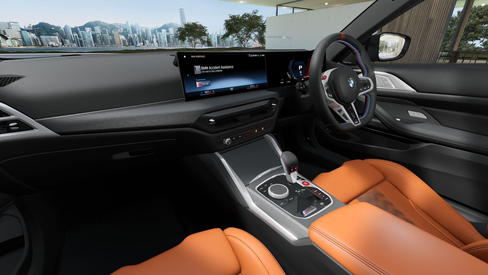 BMW M4 view 6
