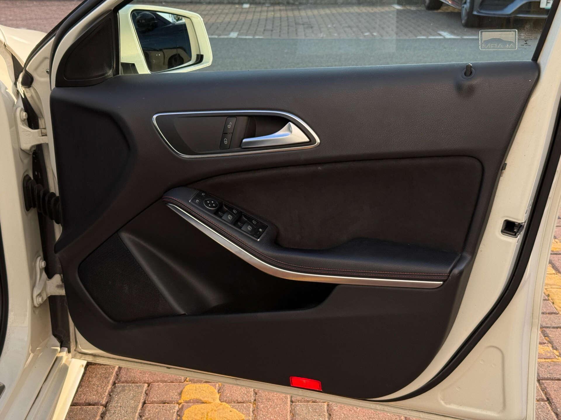 Mercedes-Benz A Class view 26