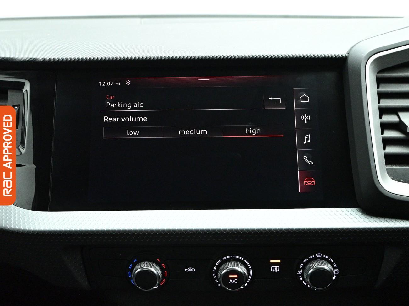 Audi A1 view 3
