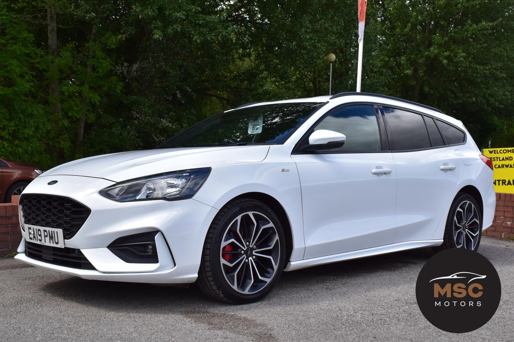 Ford Focus view 8