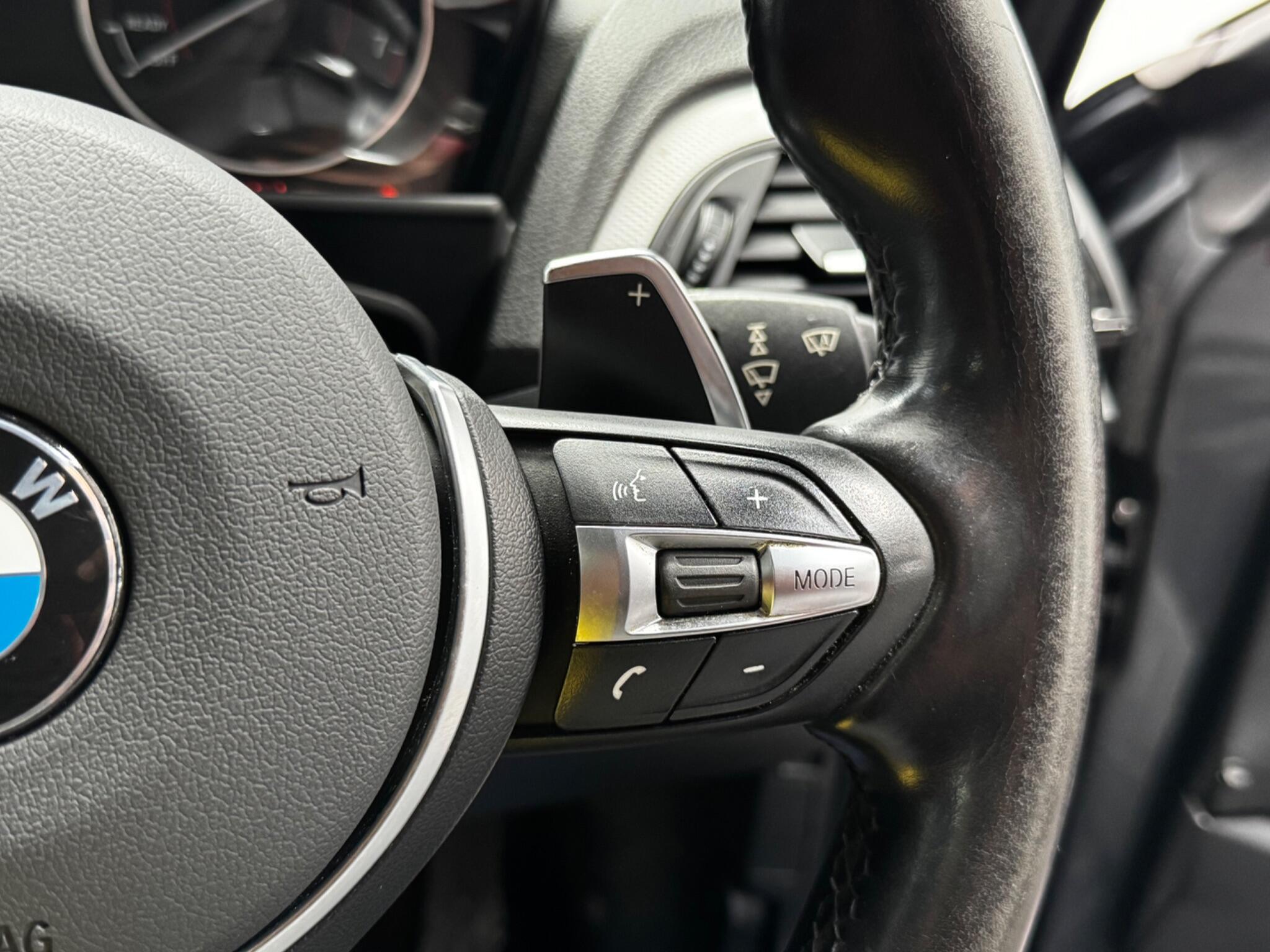 BMW 2 Series view 32