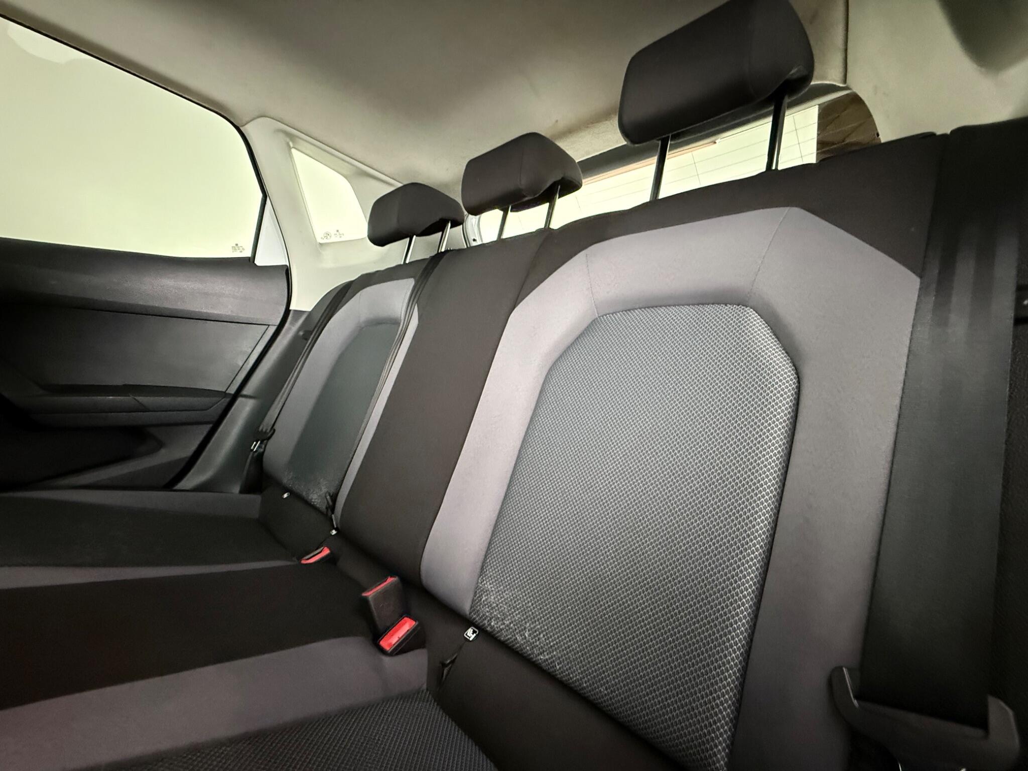 SEAT Arona view 24