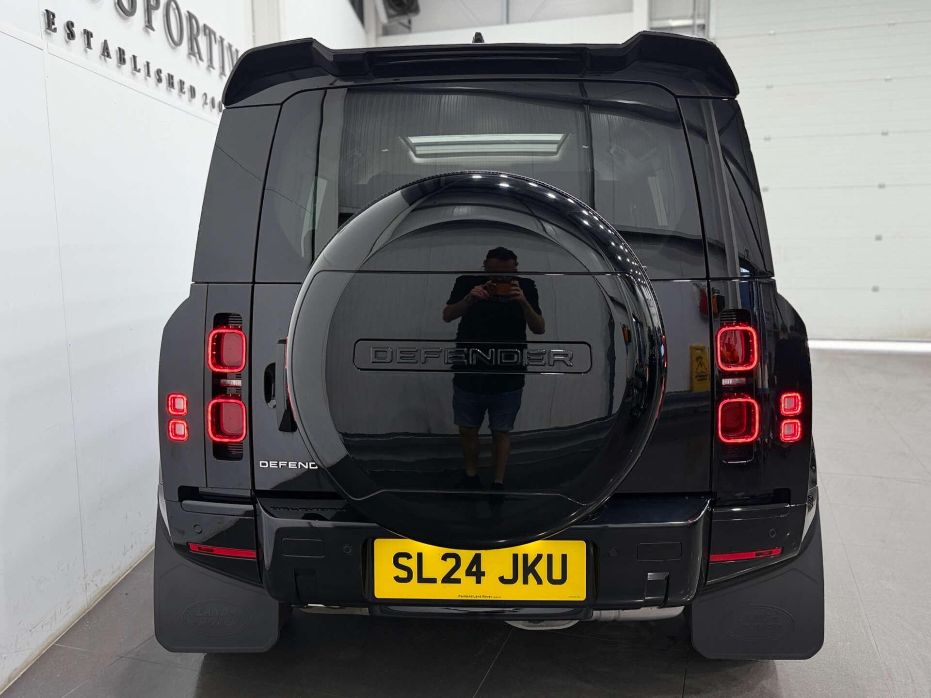 Land Rover Defender view 7
