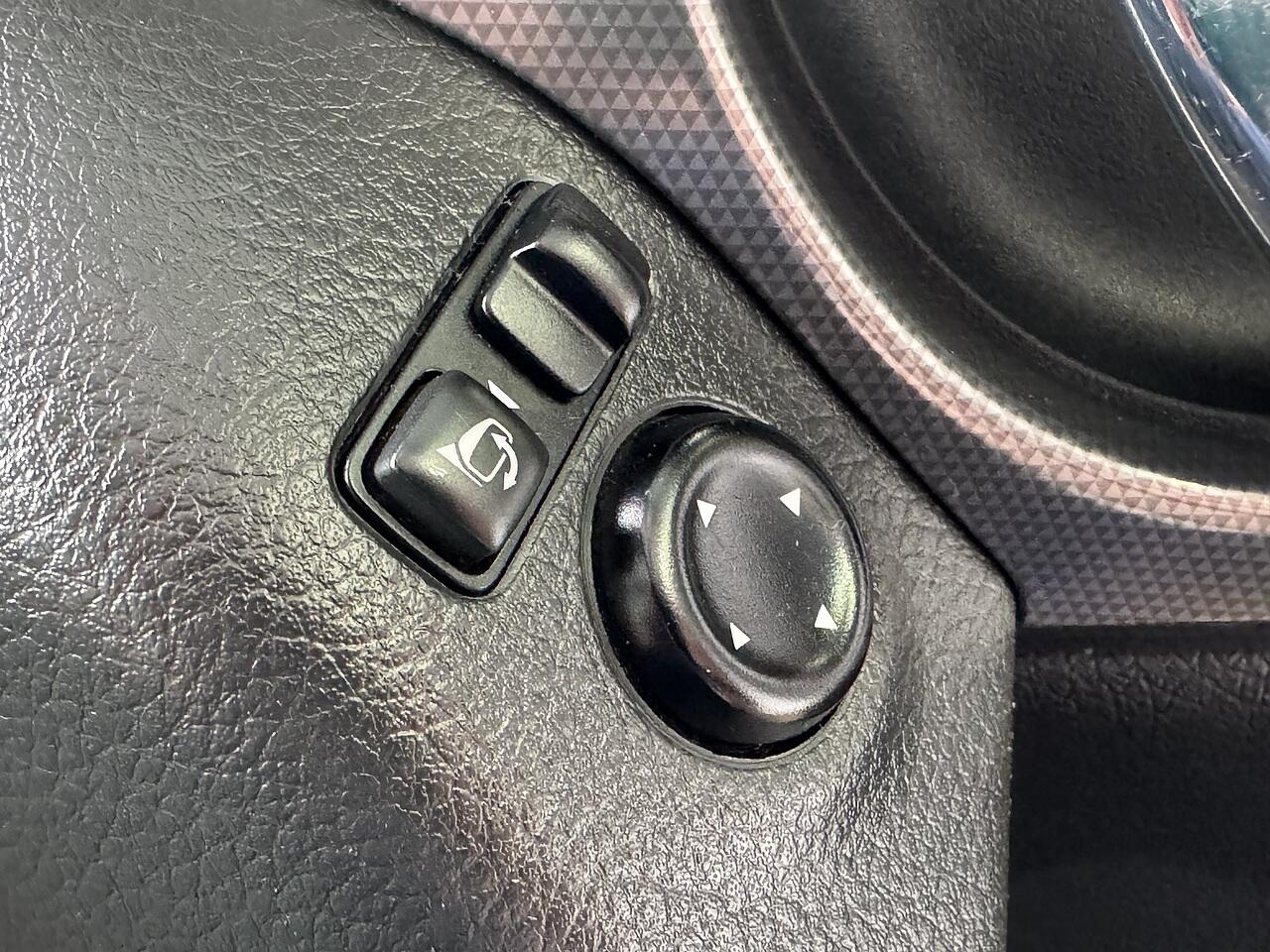 Nissan Qashqai view 25
