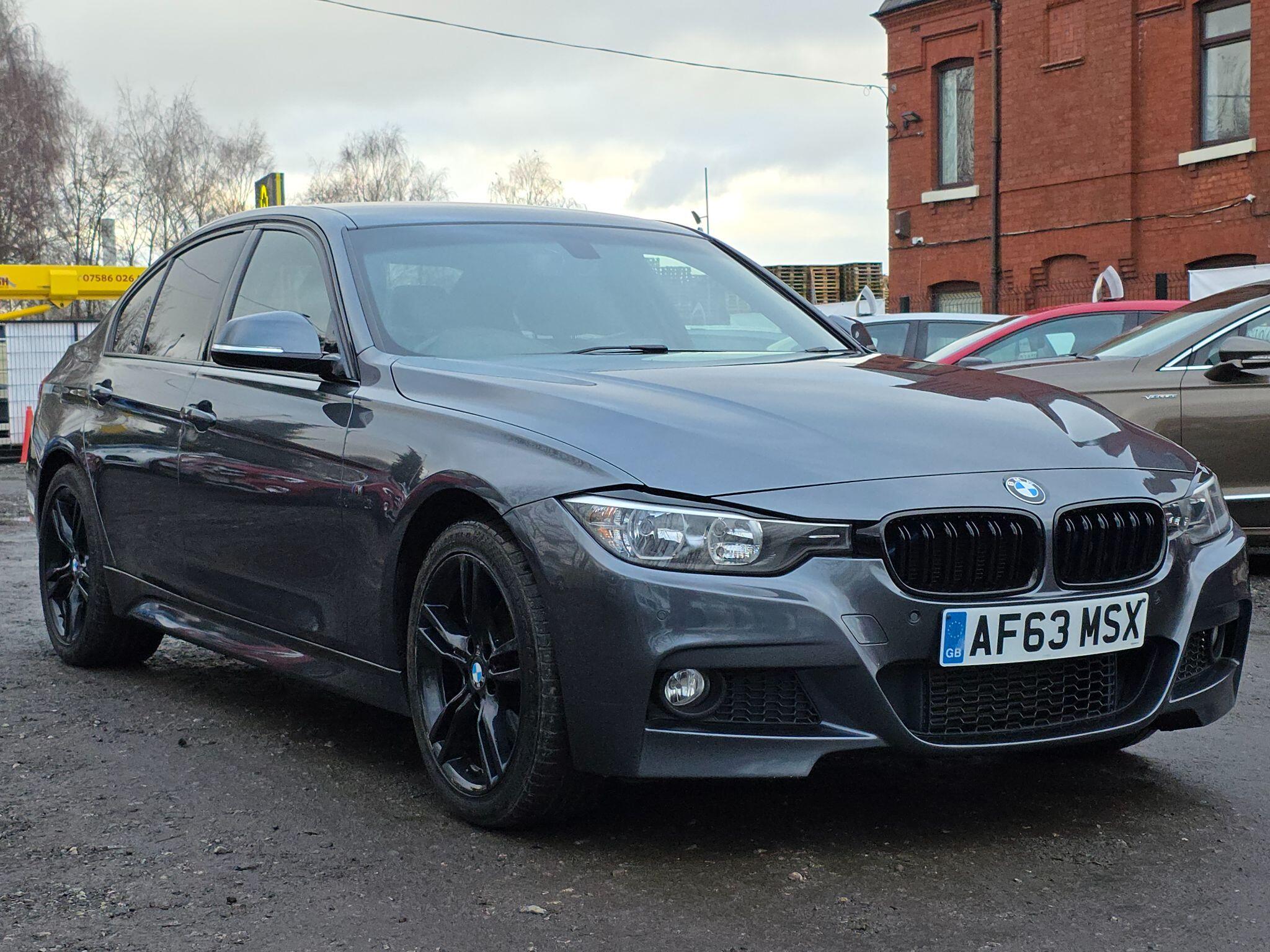 2013 BMW 3 Series image 3