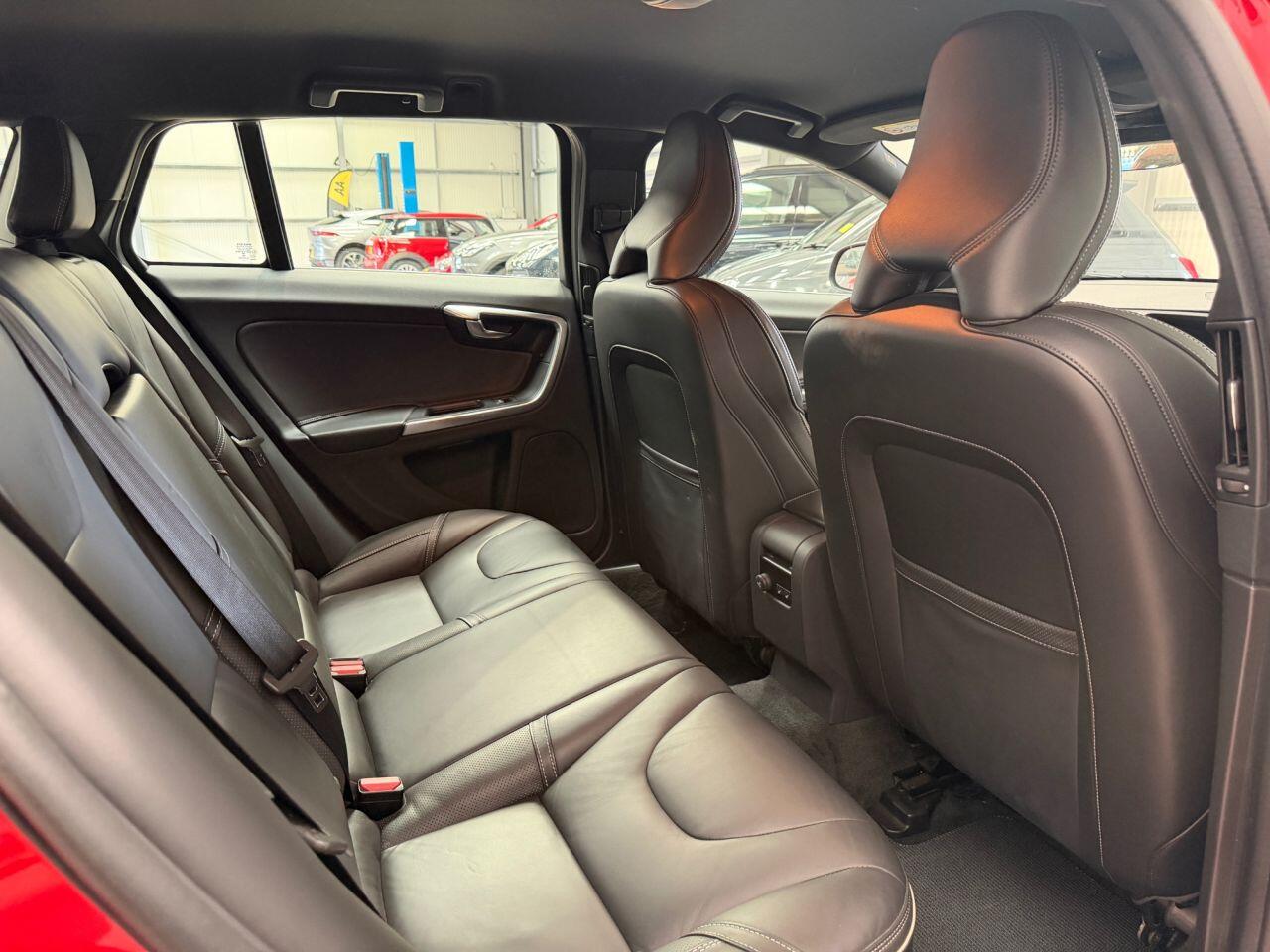 Volvo V60 view 23