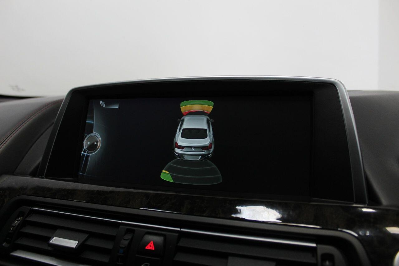 BMW 6 Series view 33