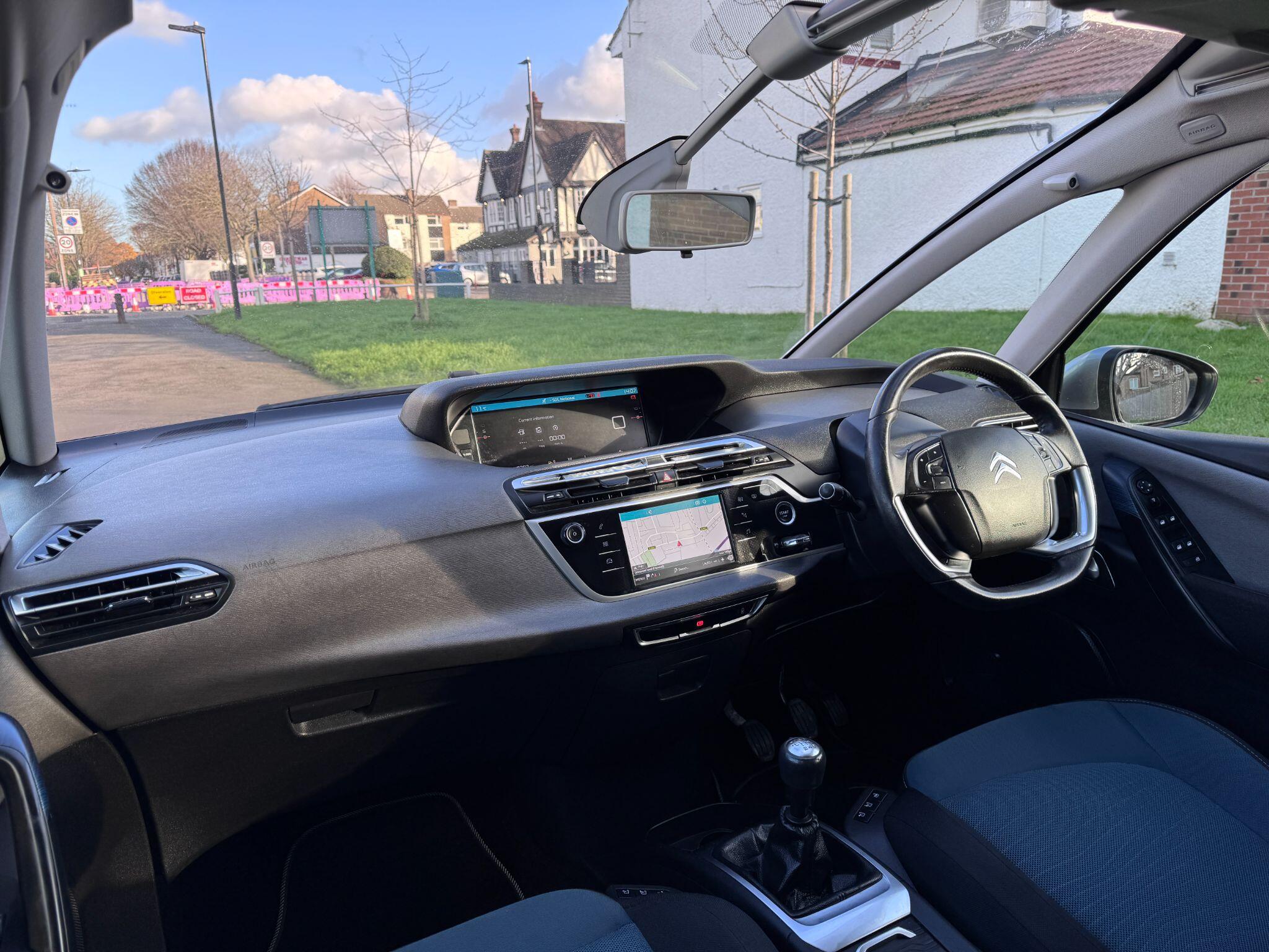 2018 Citroen Grand C4 Picasso image 44
