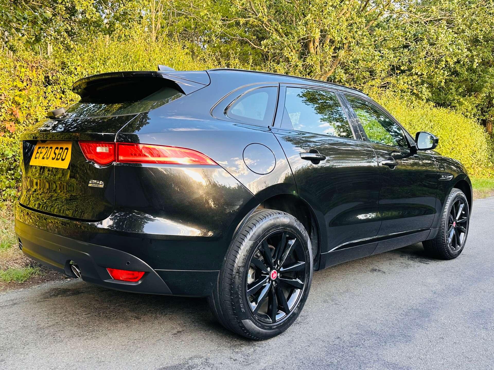 Jaguar F-Pace view 46
