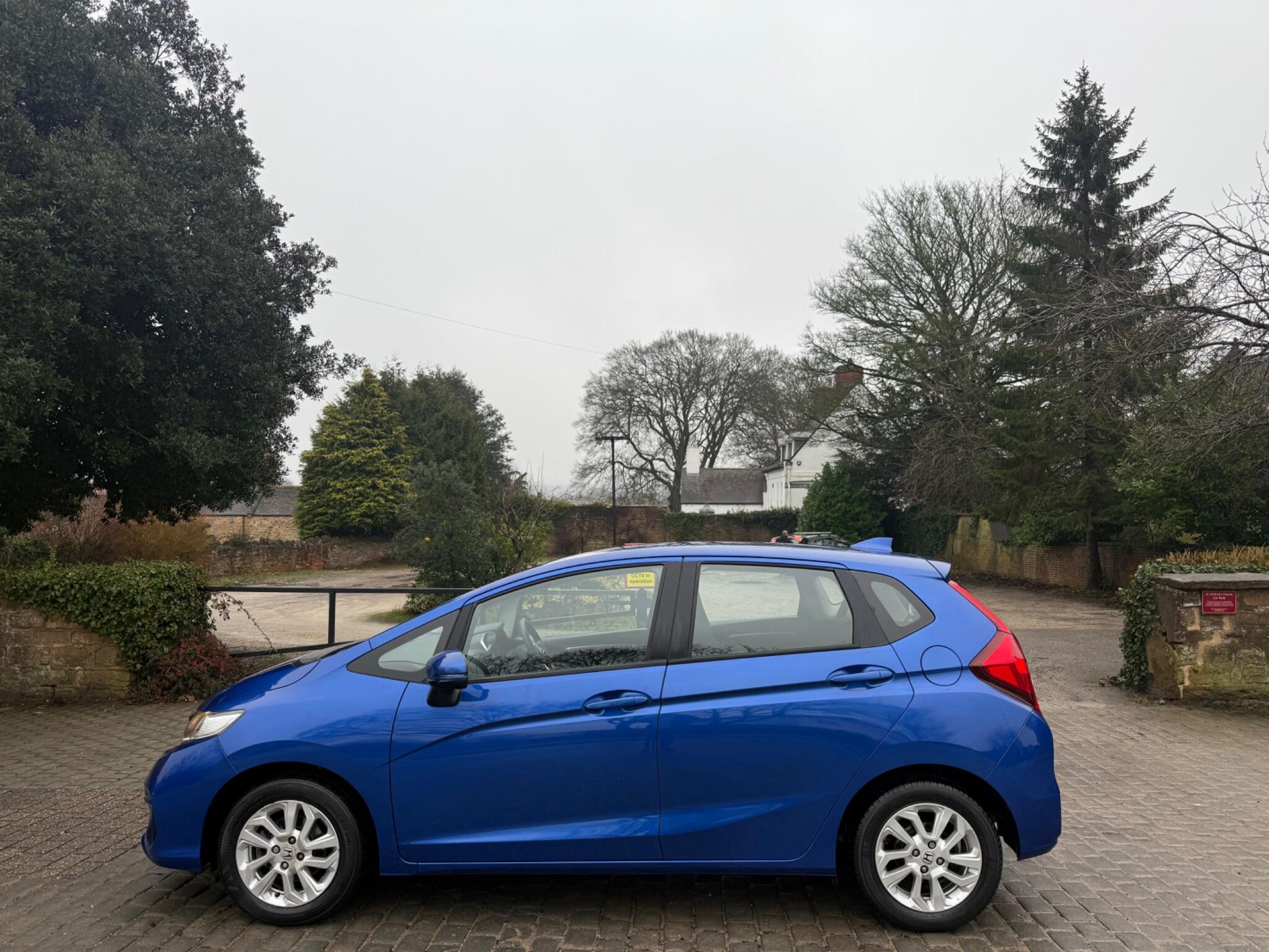 2019 Honda Jazz 1.3 i-VTEC SE Euro 6 (s/s) 5dr • 54,651 miles image 3