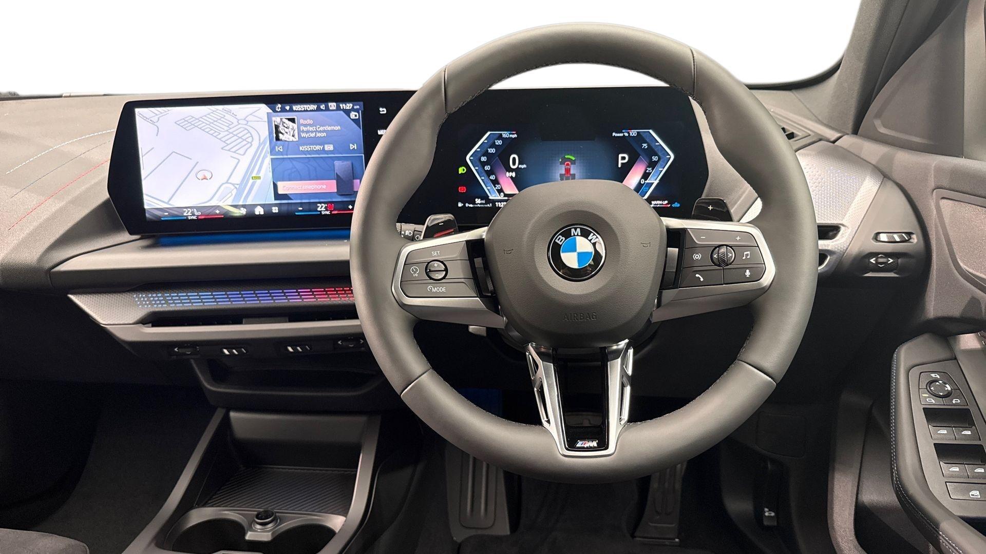 BMW 1 Series view 5