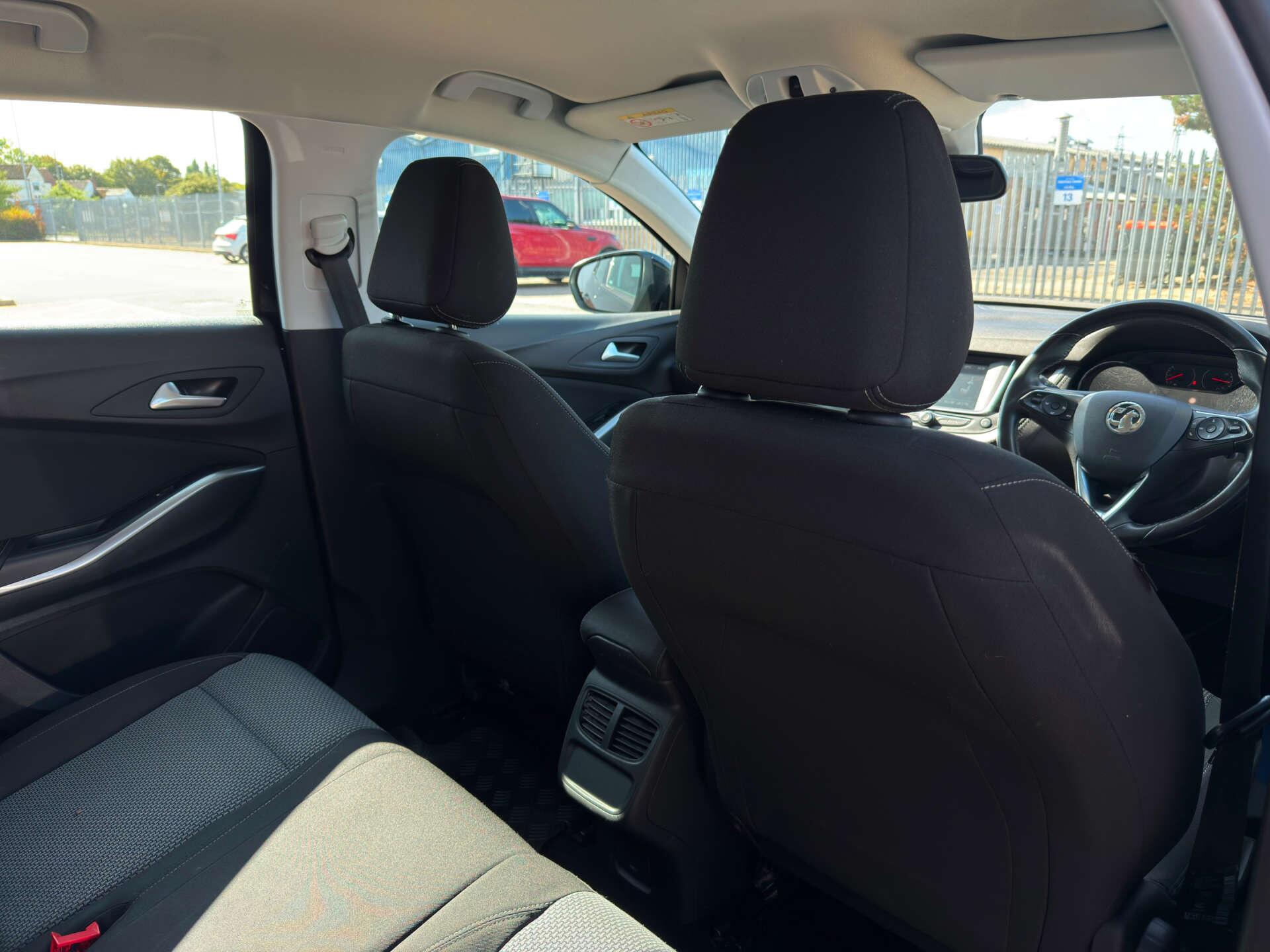 Vauxhall Grandland X view 23