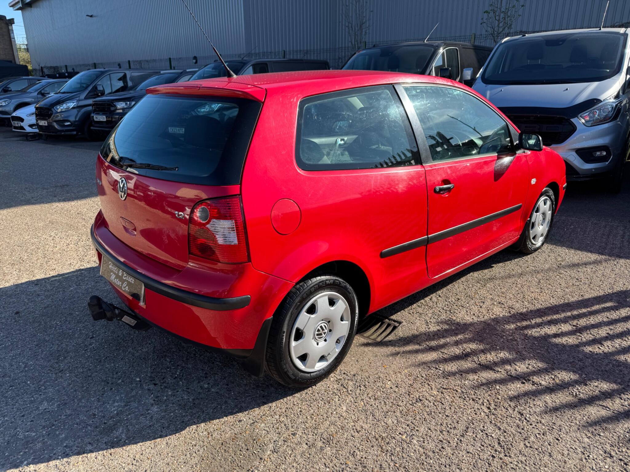 Volkswagen Polo view 10
