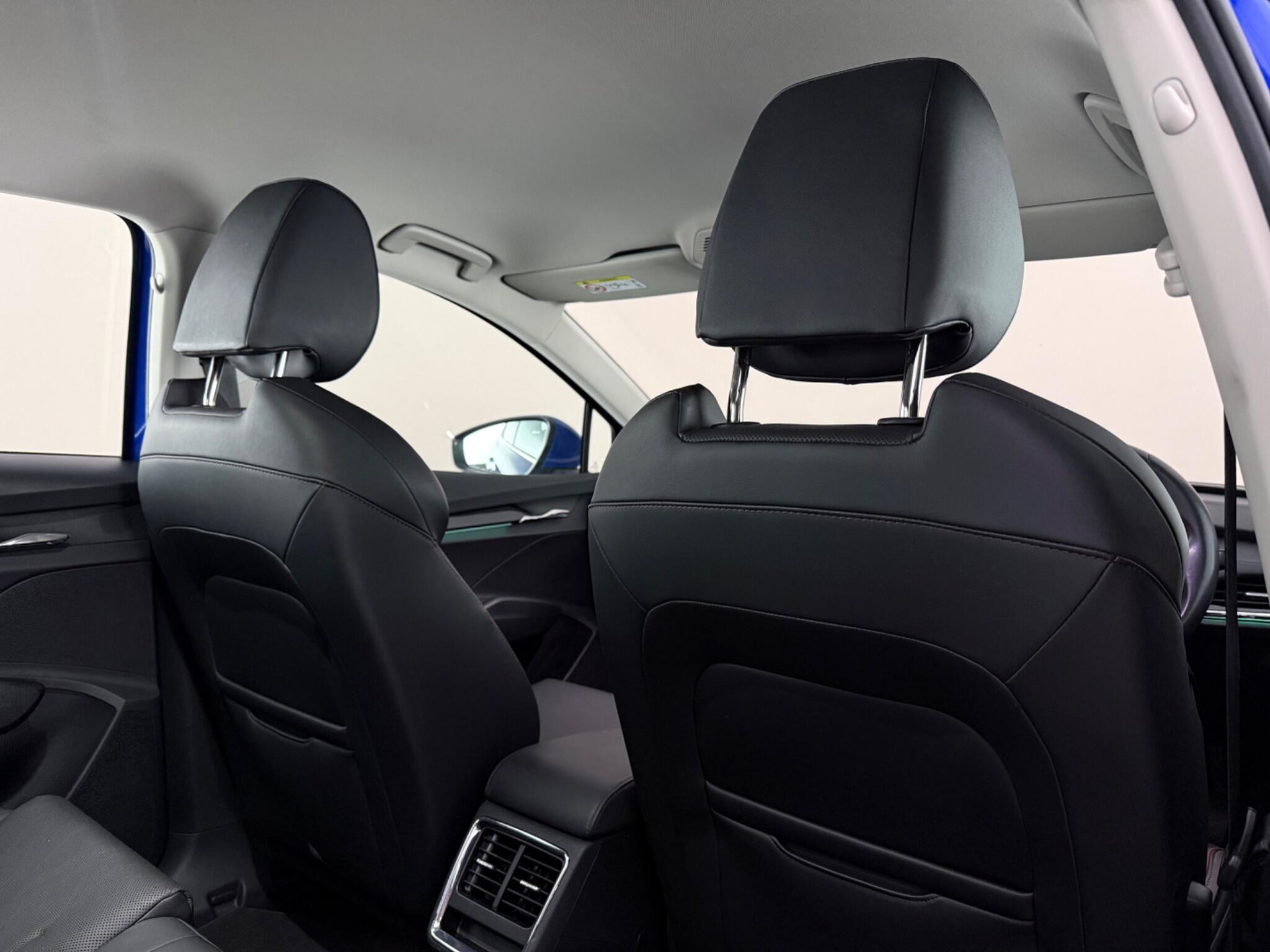 Skoda Enyaq view 37