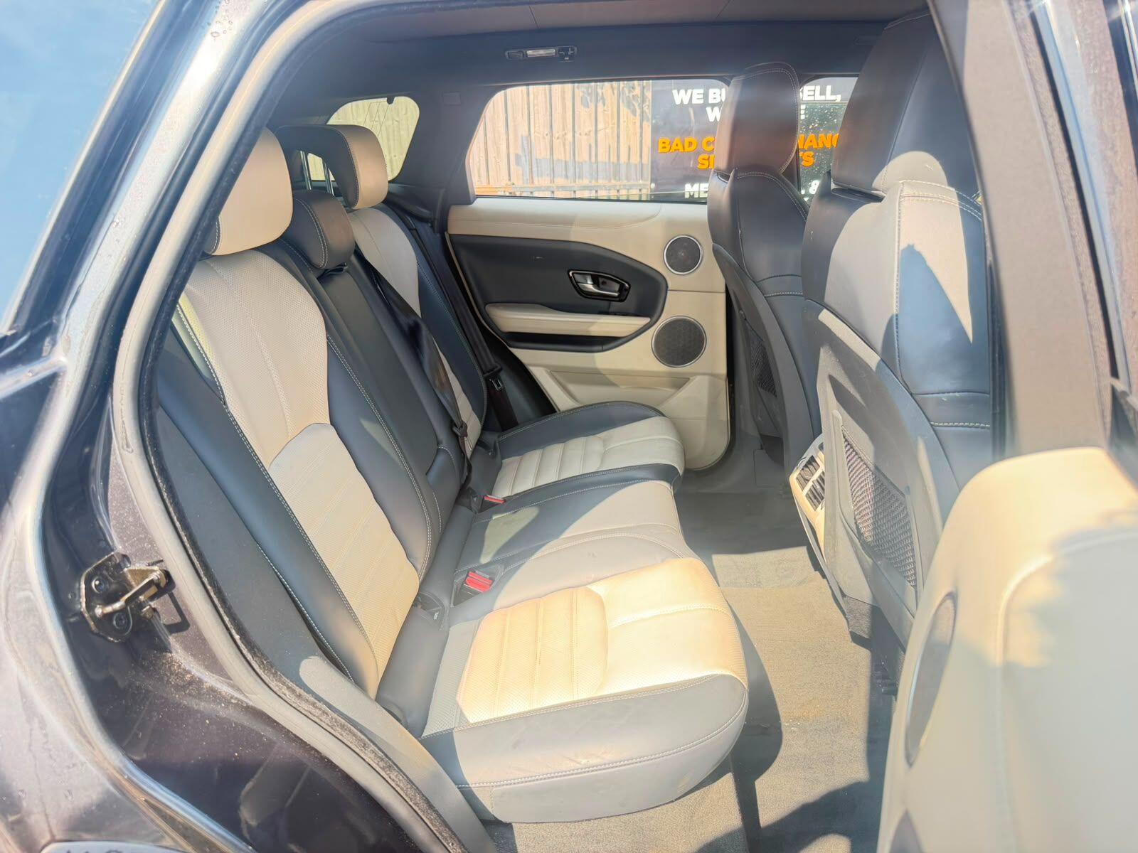 Land Rover Range Rover Evoque view 15