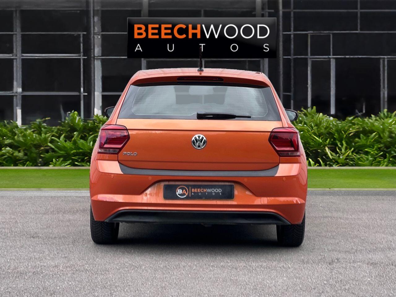 Volkswagen Polo view 5