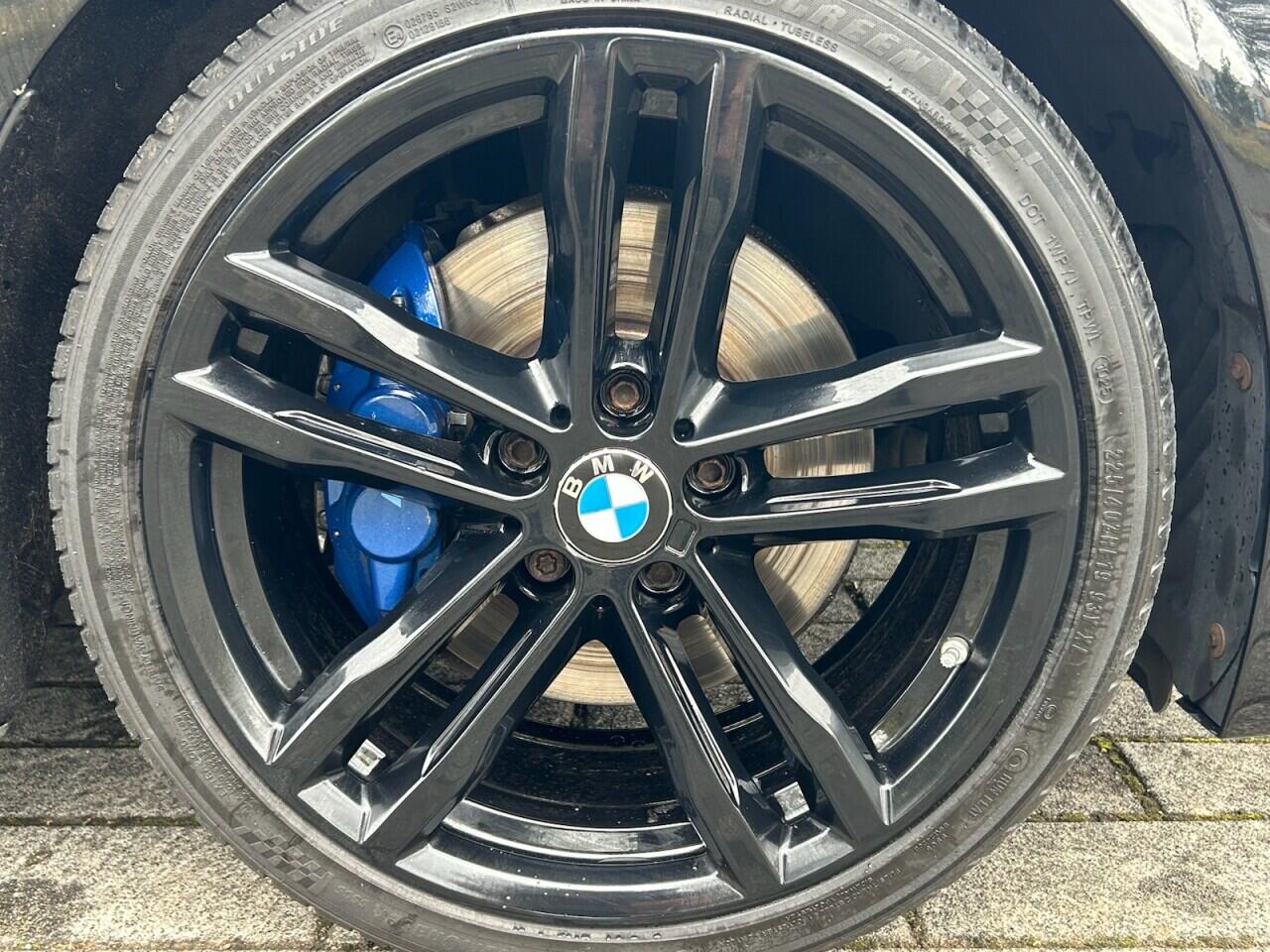 BMW 4 Series view 4