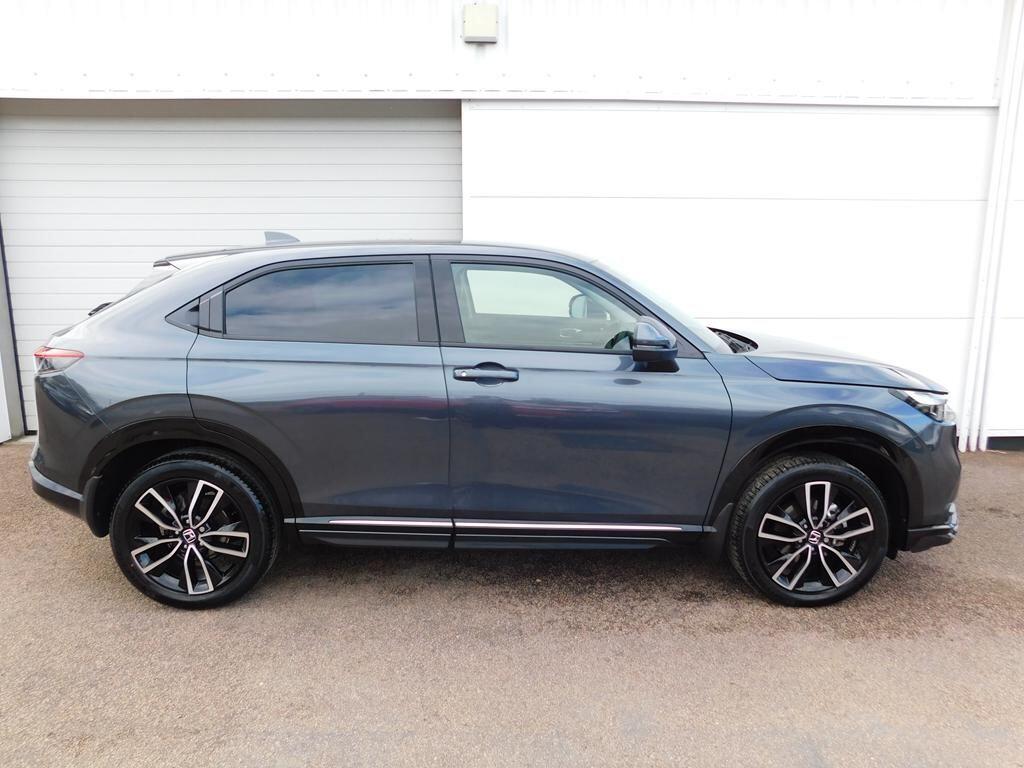HR-V
