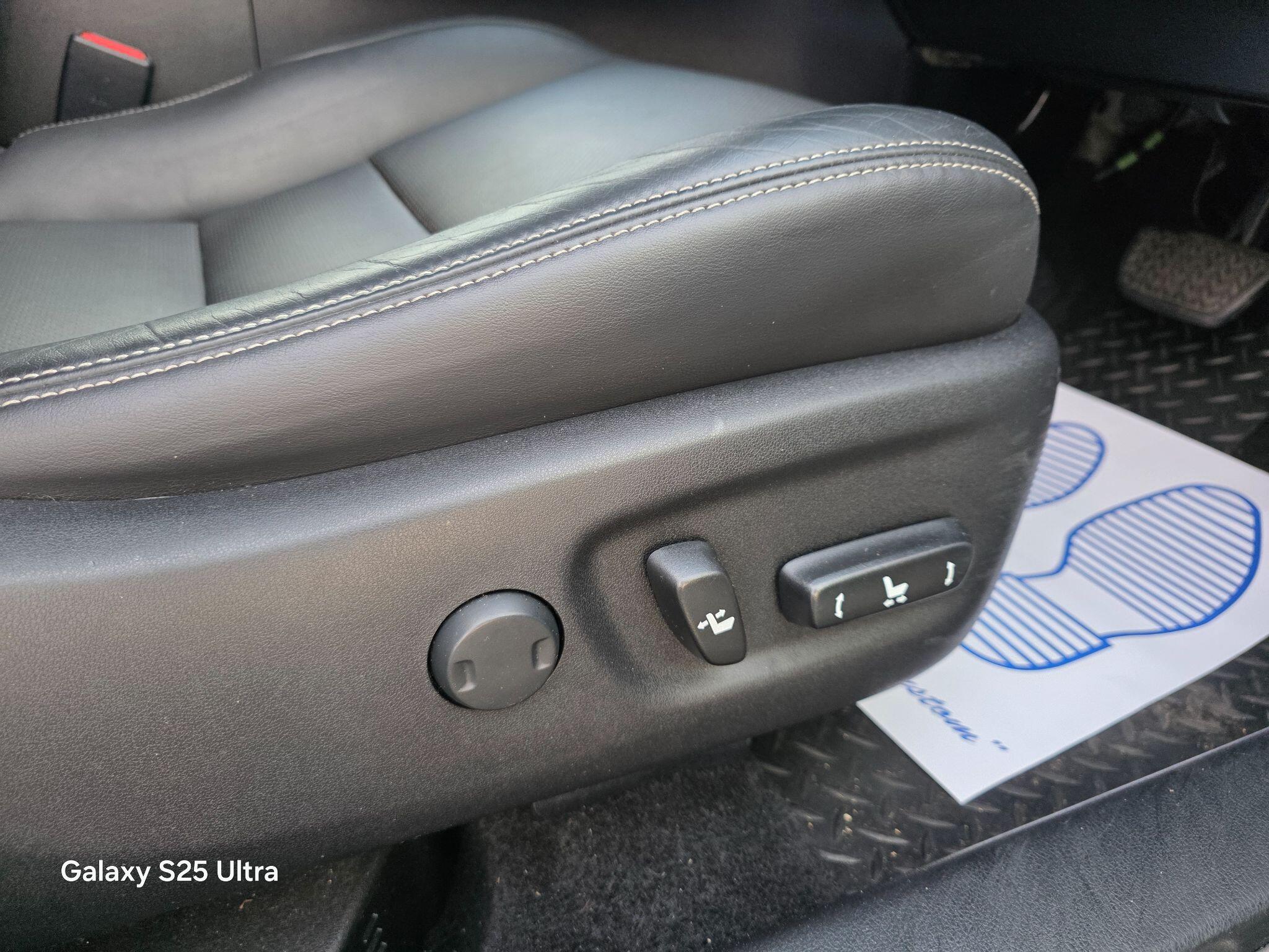 Lexus CT view 41
