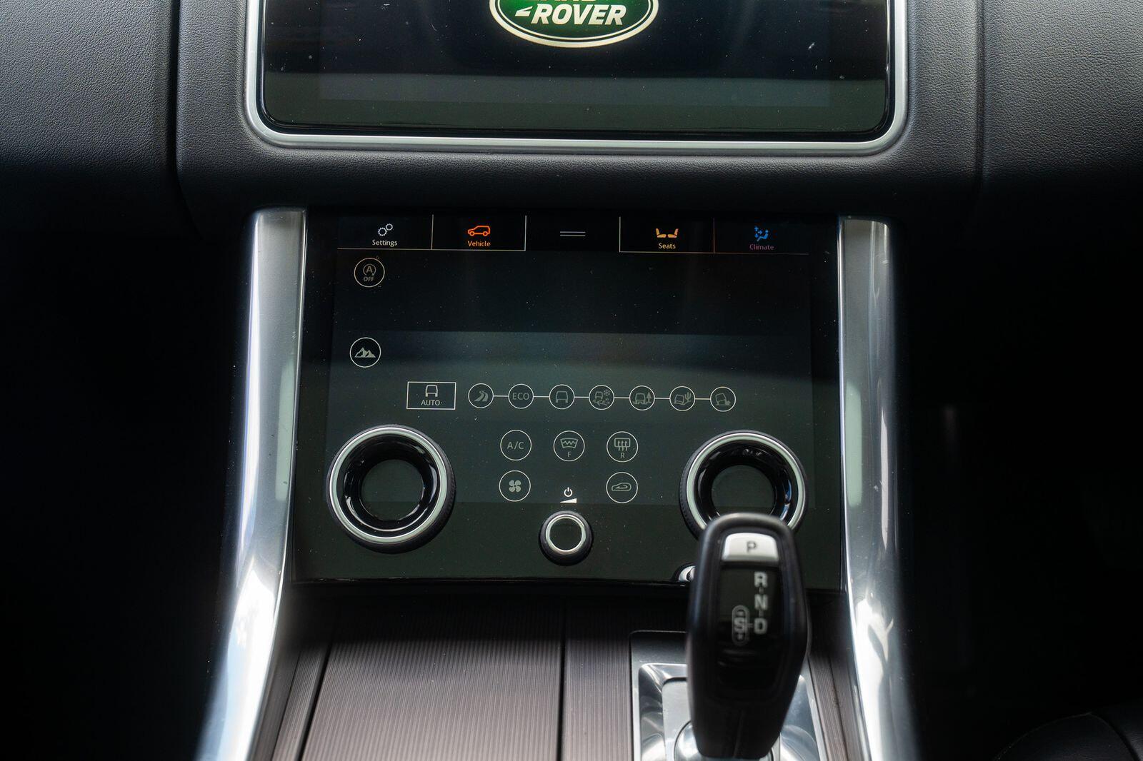 Land Rover Range Rover Sport view 32