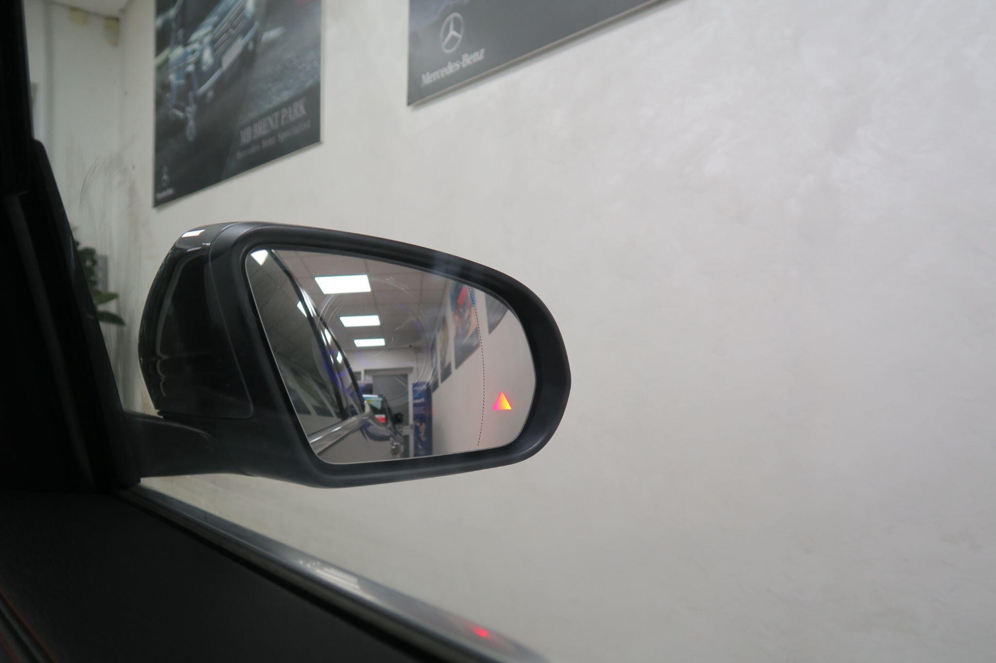 Mercedes-Benz EQA view 14