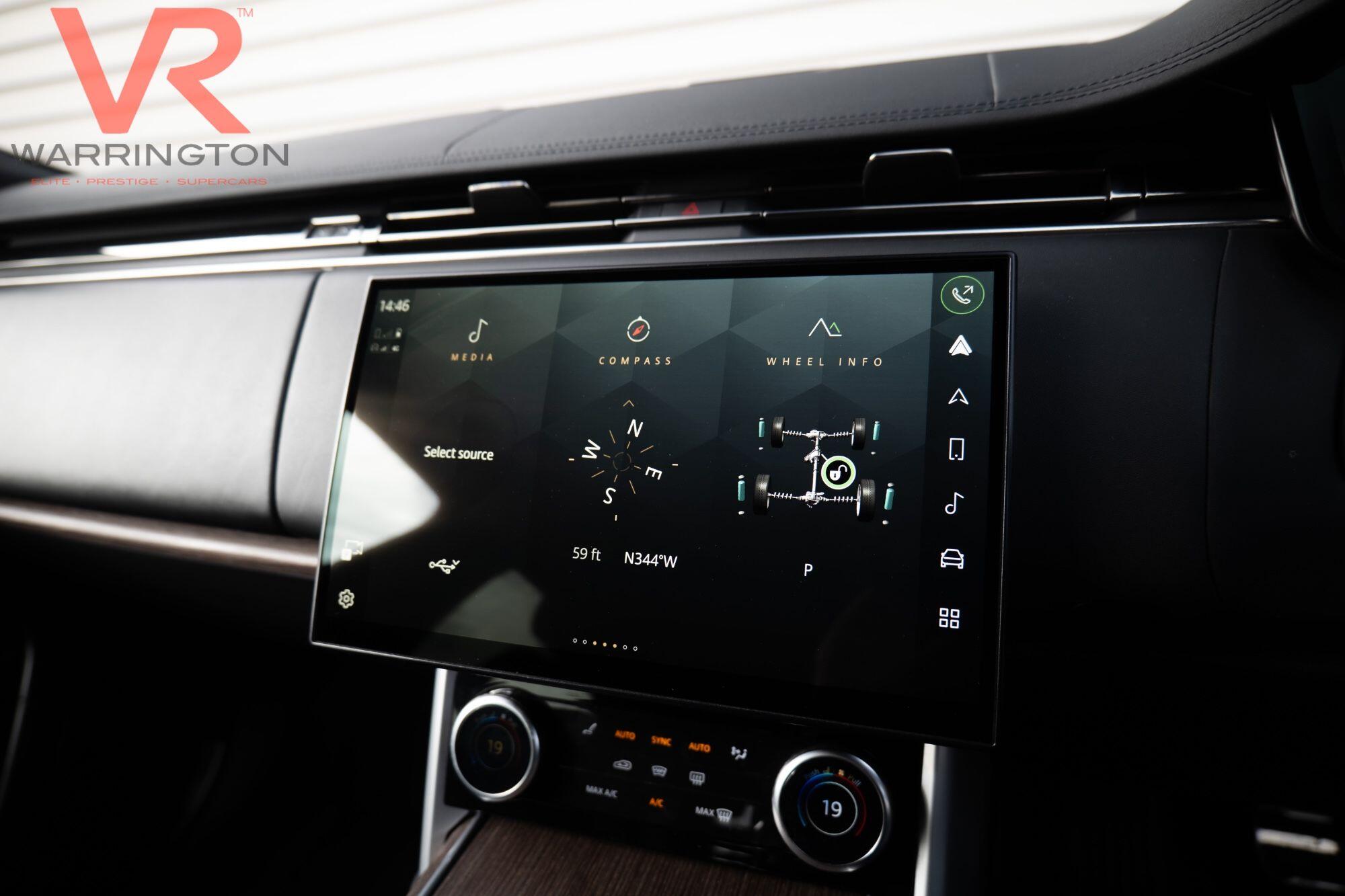 Land Rover Range Rover view 27