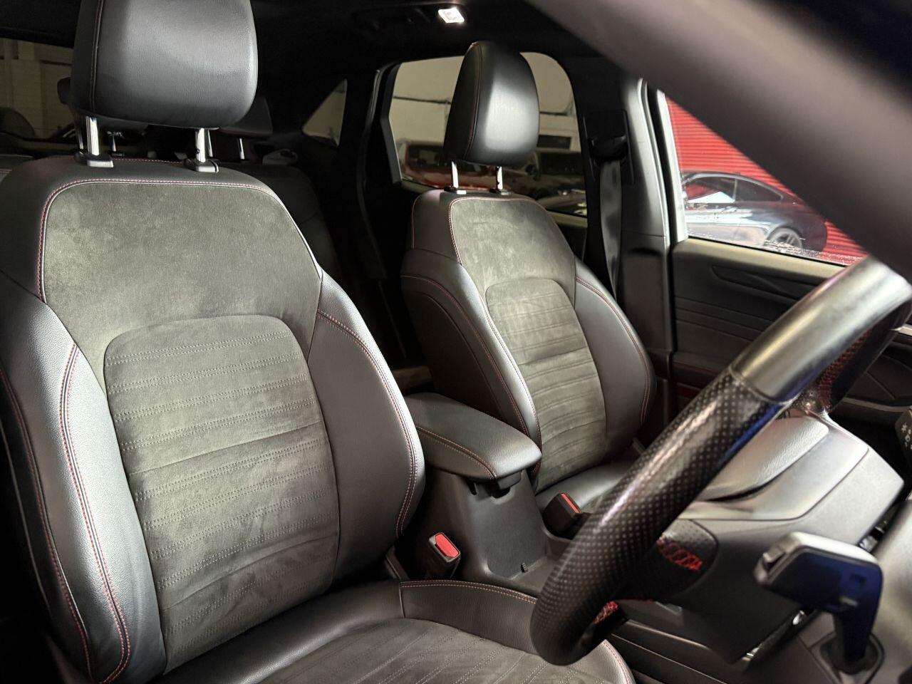 Ford Kuga view 31