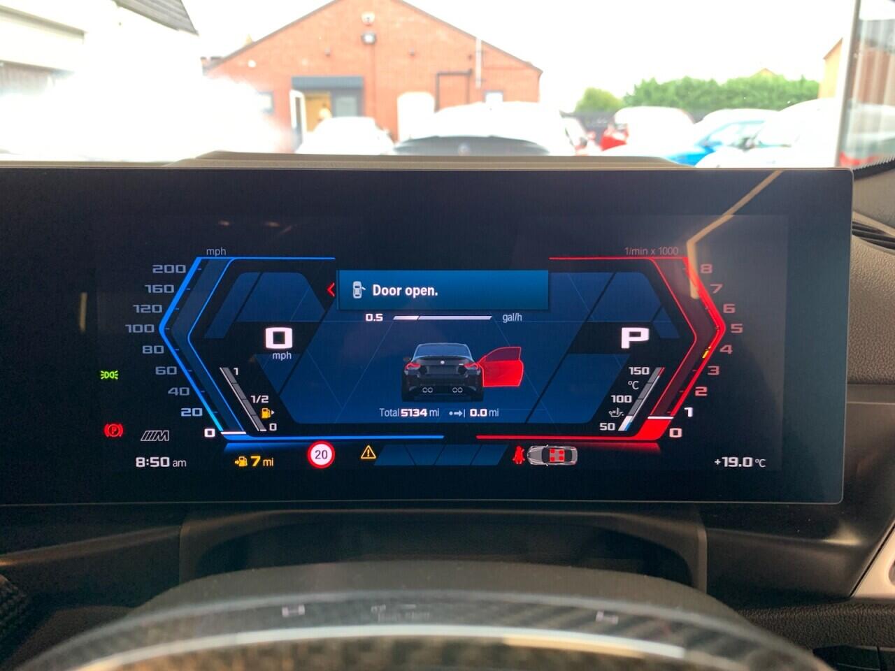 BMW M2 view 32