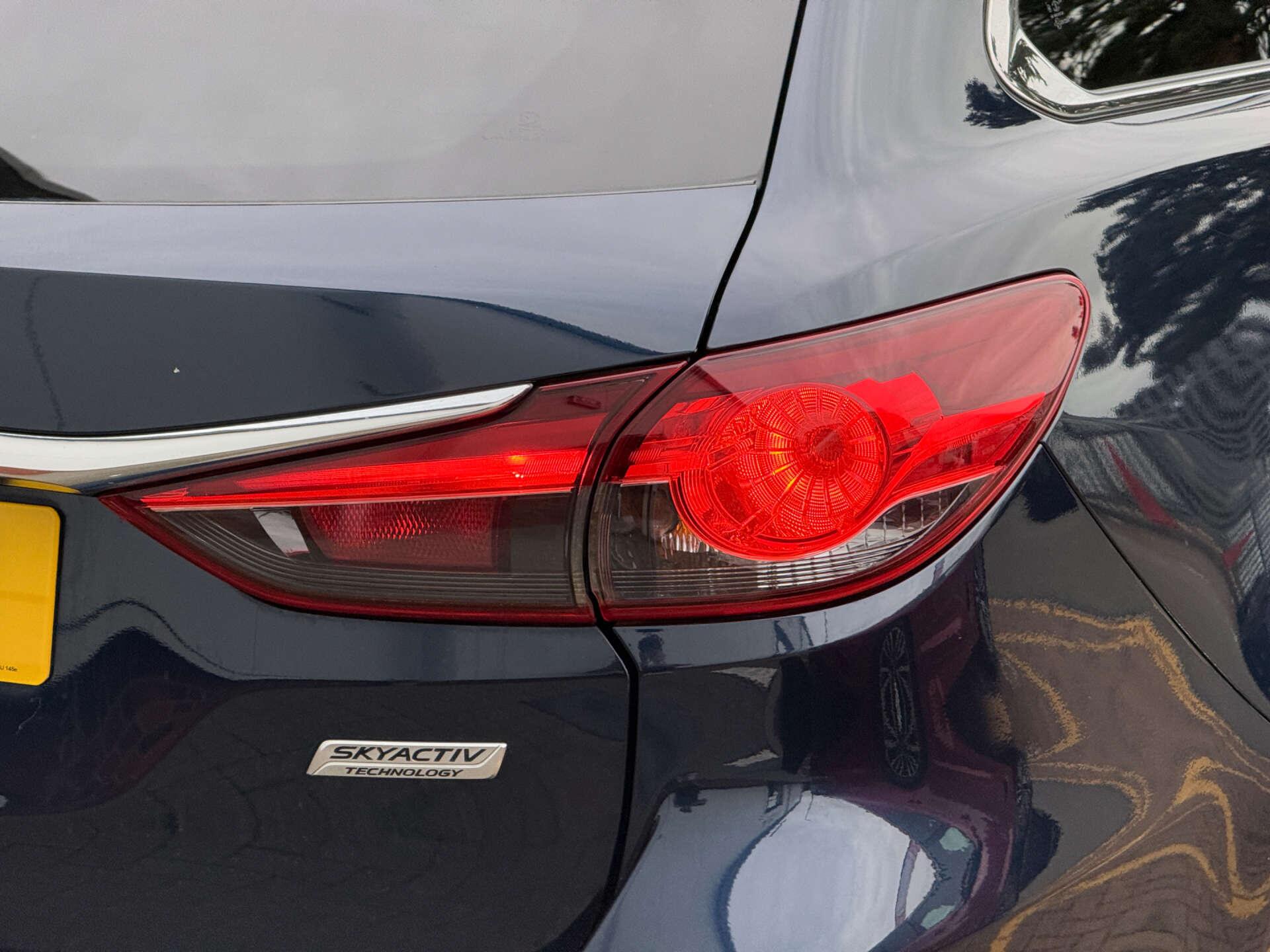 Mazda Skyactiv-G view 9