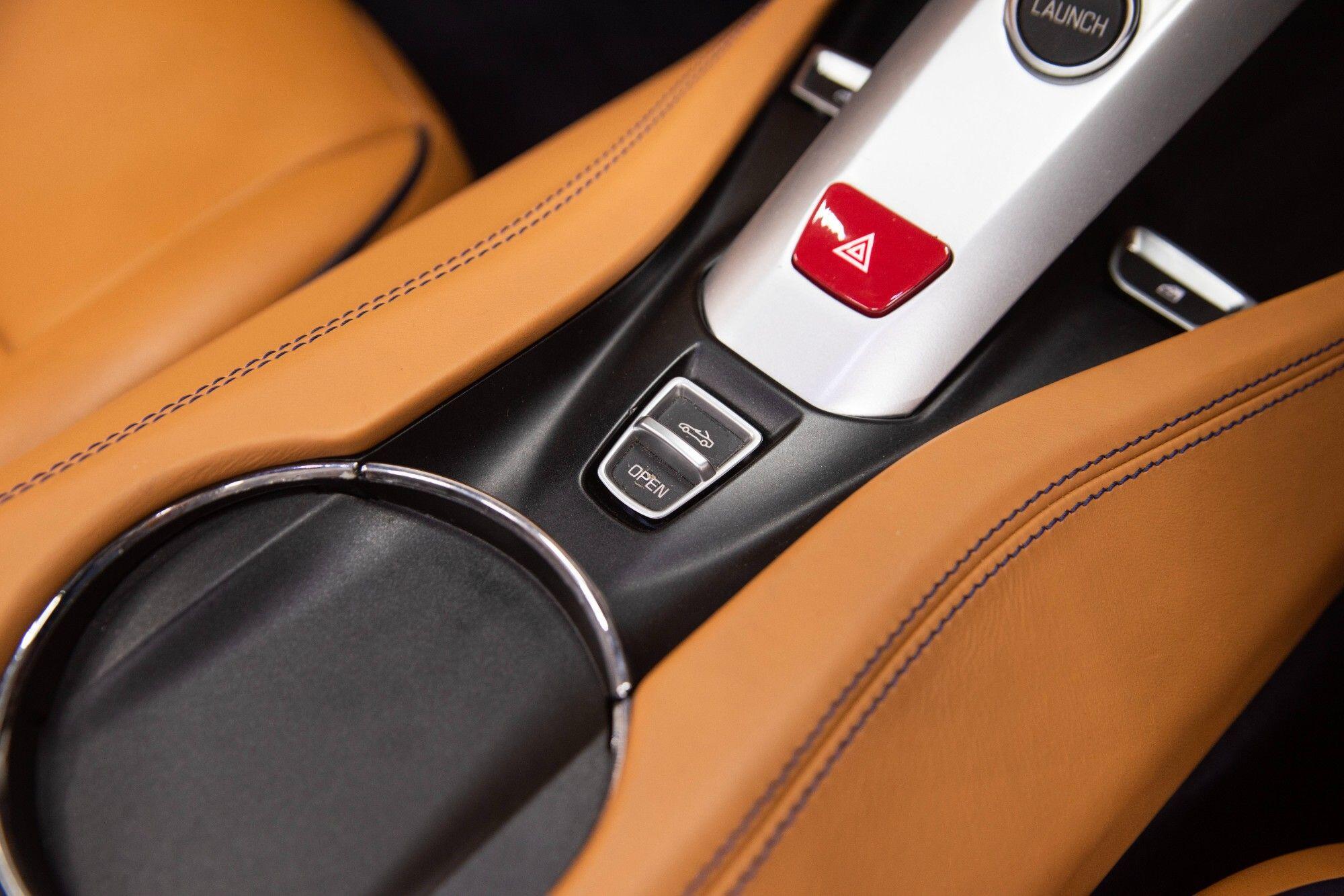 Ferrari California view 36